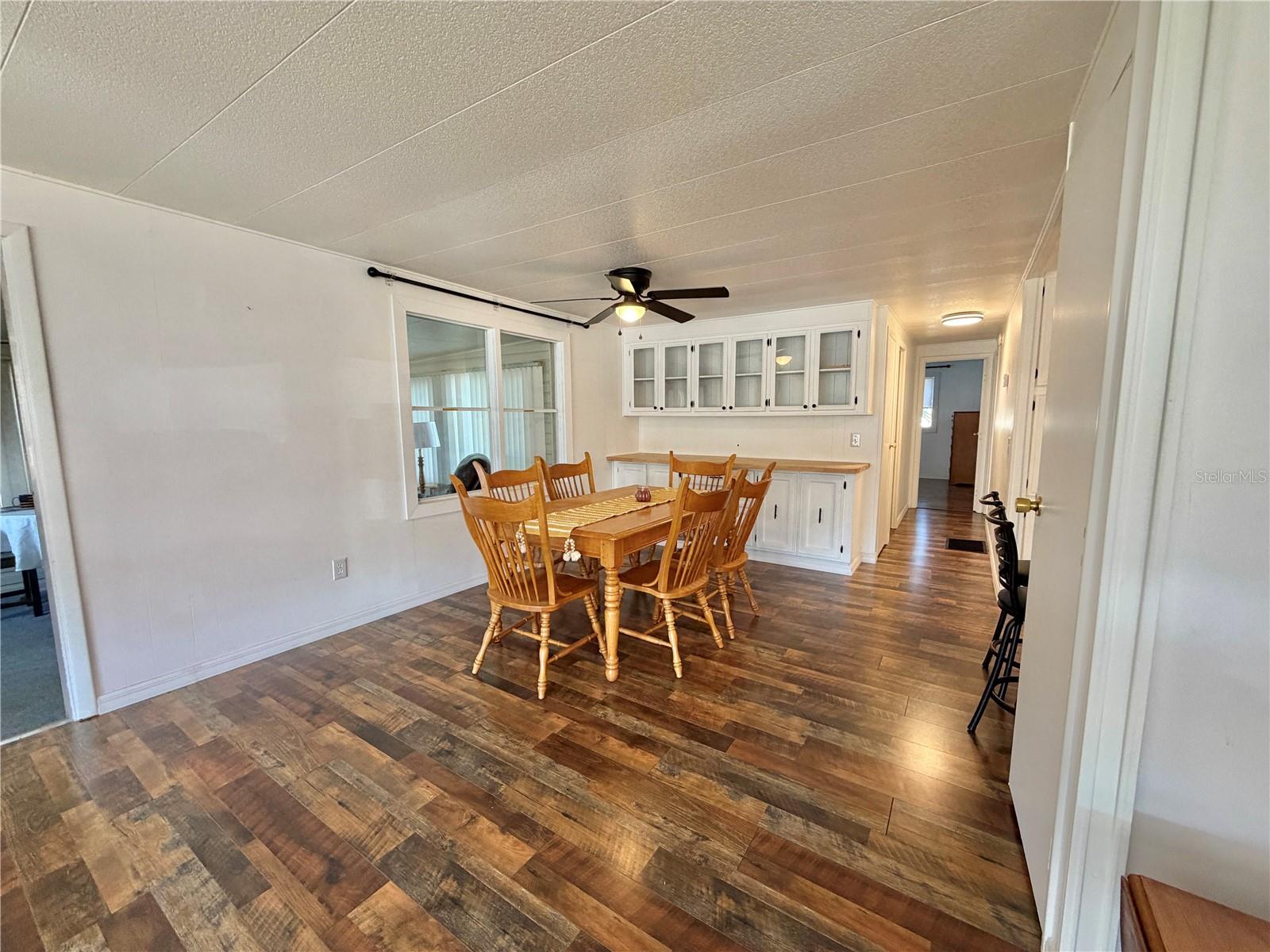 Image 13 of 73 For 103 Tamarisk Way