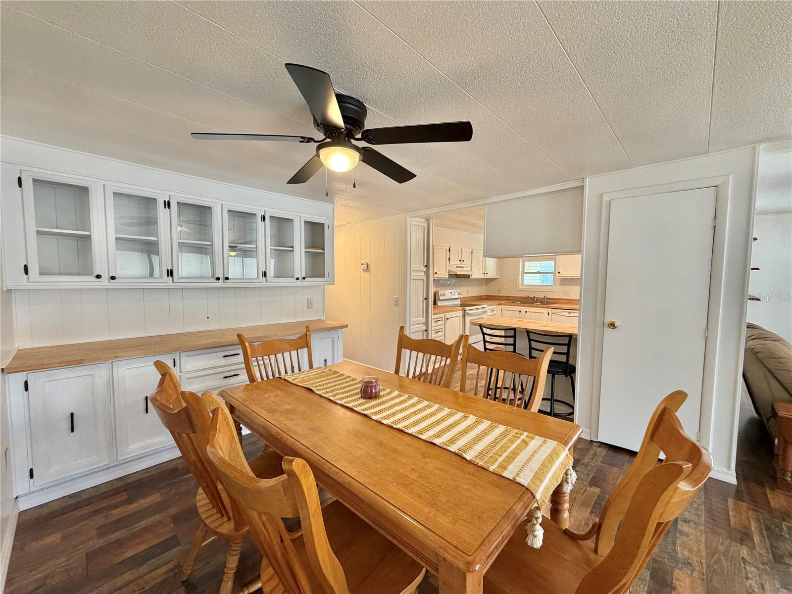Image 17 of 73 For 103 Tamarisk Way