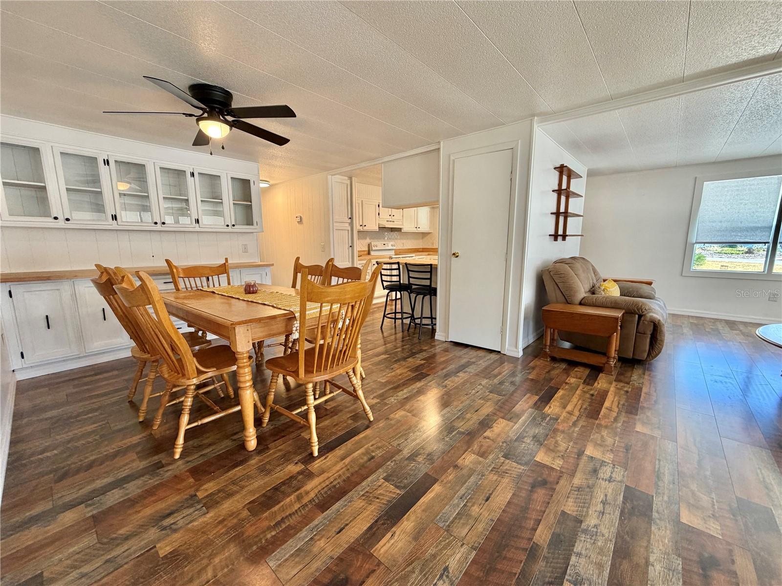Image 18 of 73 For 103 Tamarisk Way