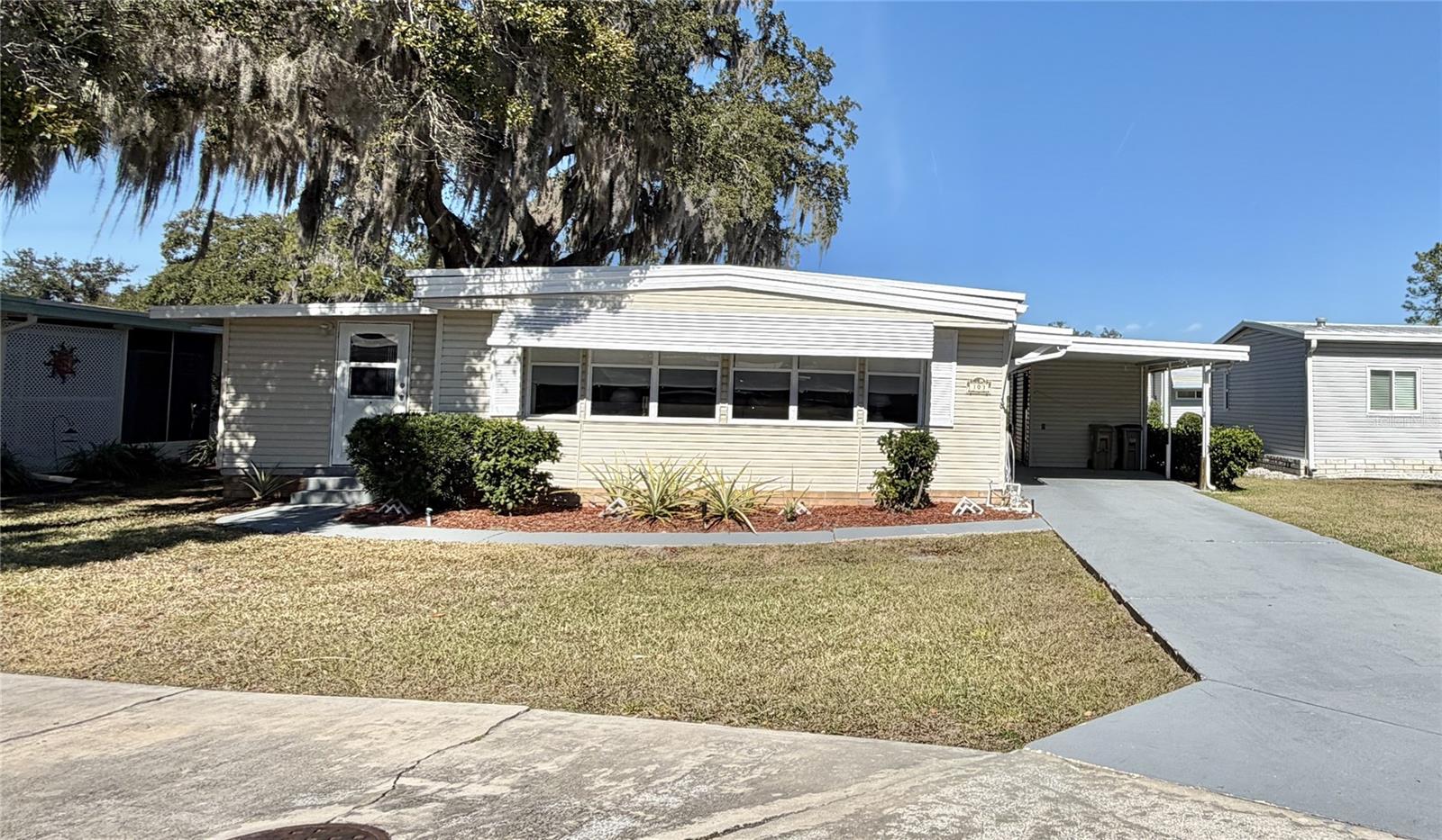 Image 63 of 73 For 103 Tamarisk Way