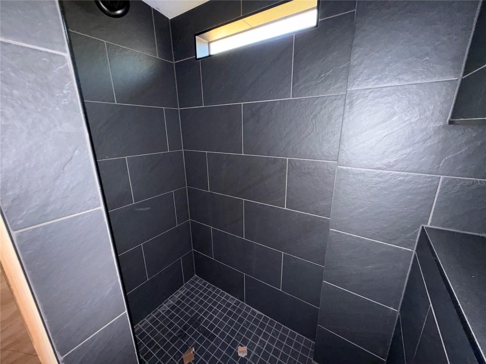 Image 33 of 50 For 27834 Veva Avenue