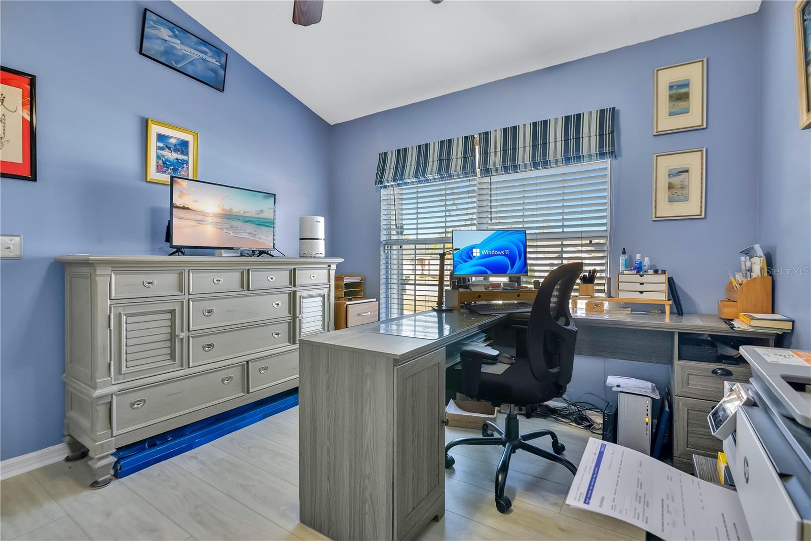 Image 20 of 33 For 10521 Cedar Forest Circle