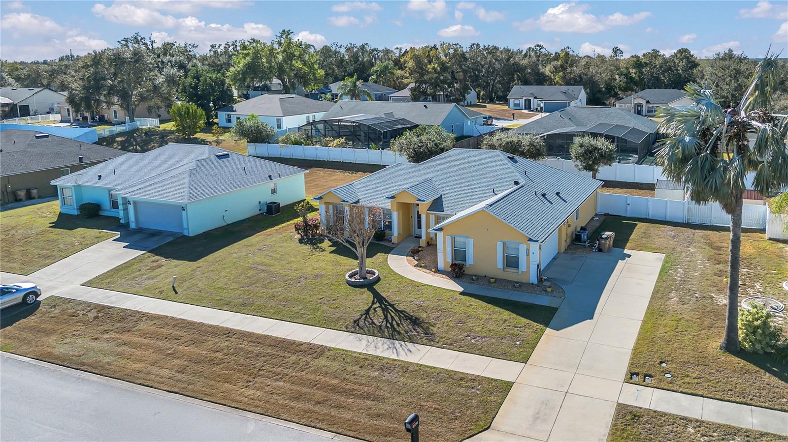 Image 28 of 33 For 10521 Cedar Forest Circle