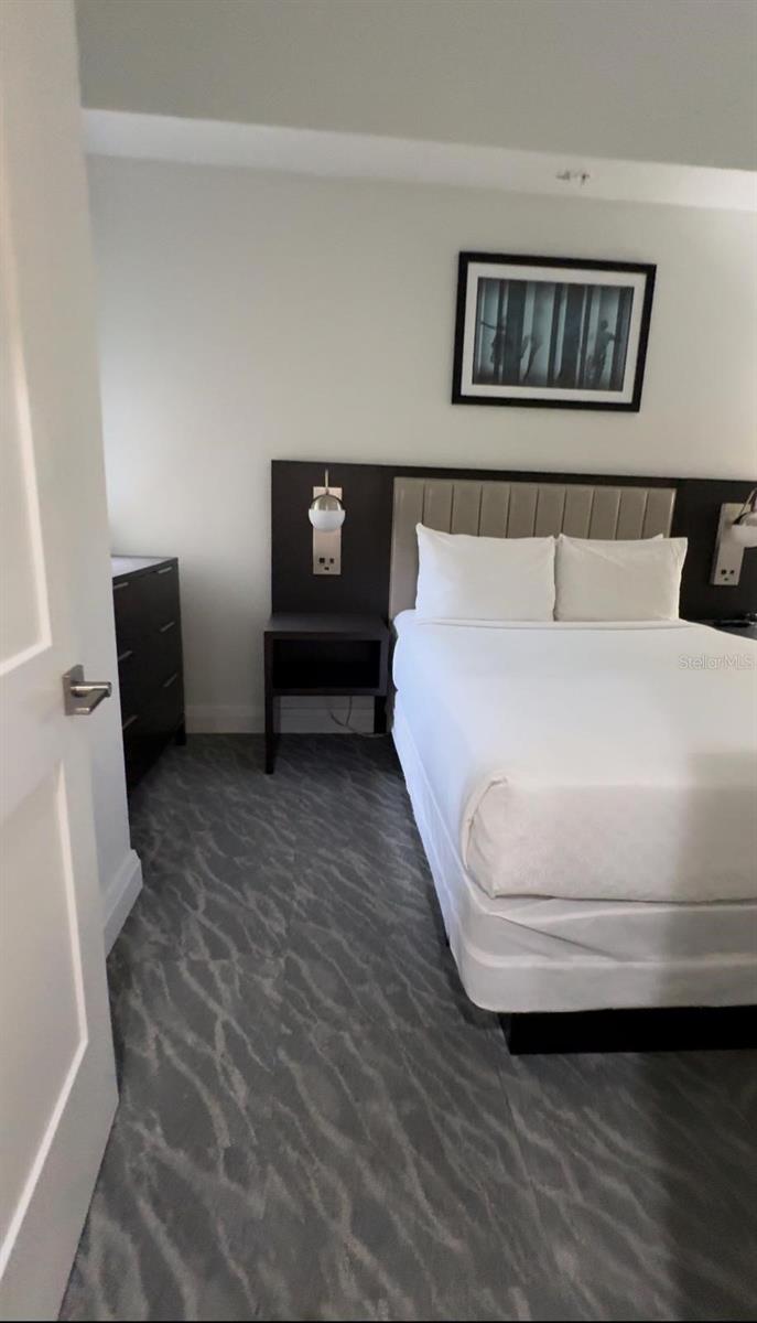 Image 9 of 17 For 14501 Grove Resort Avenue 3128