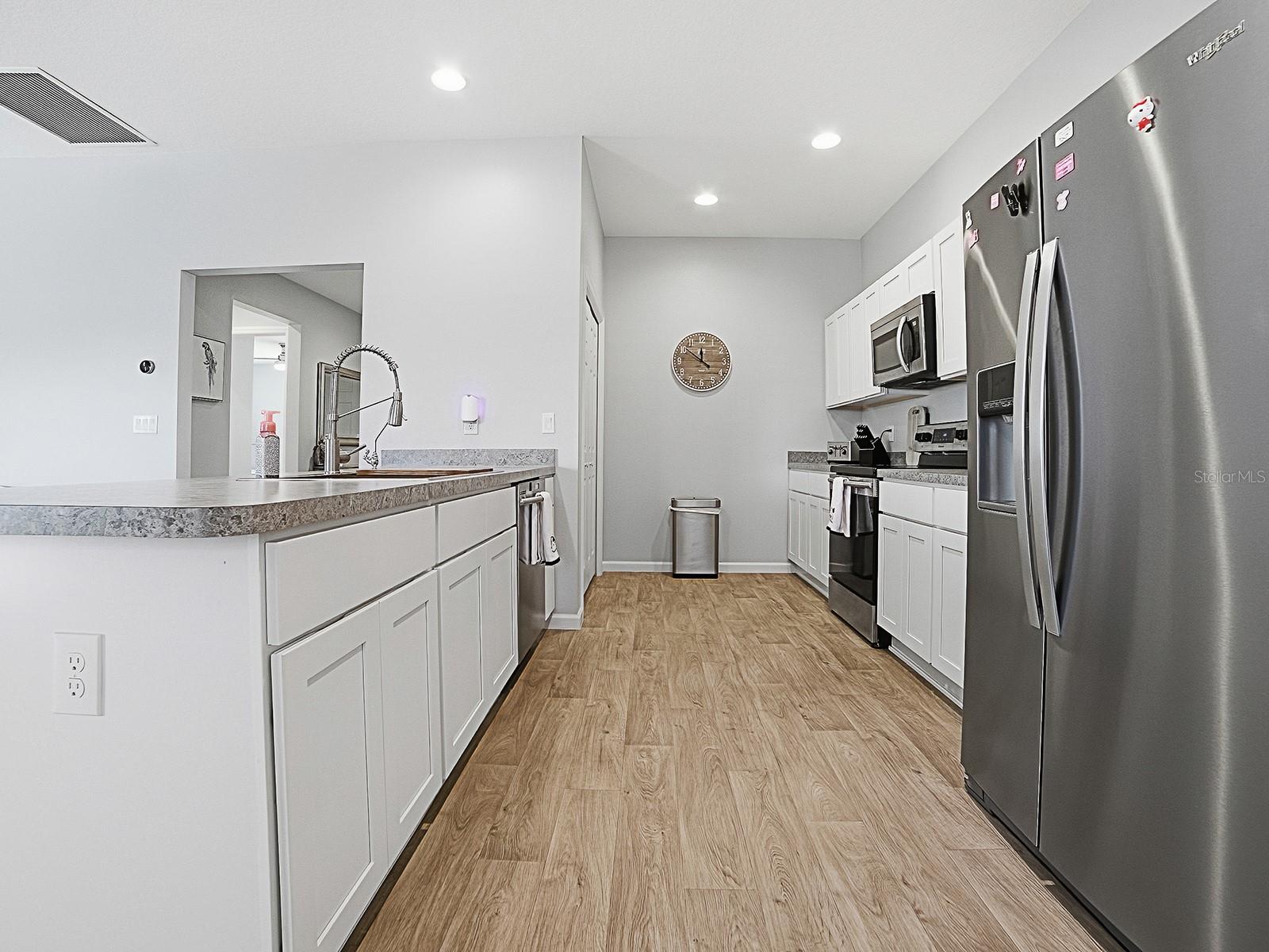 Image 15 of 39 For 3319 Rohan Road