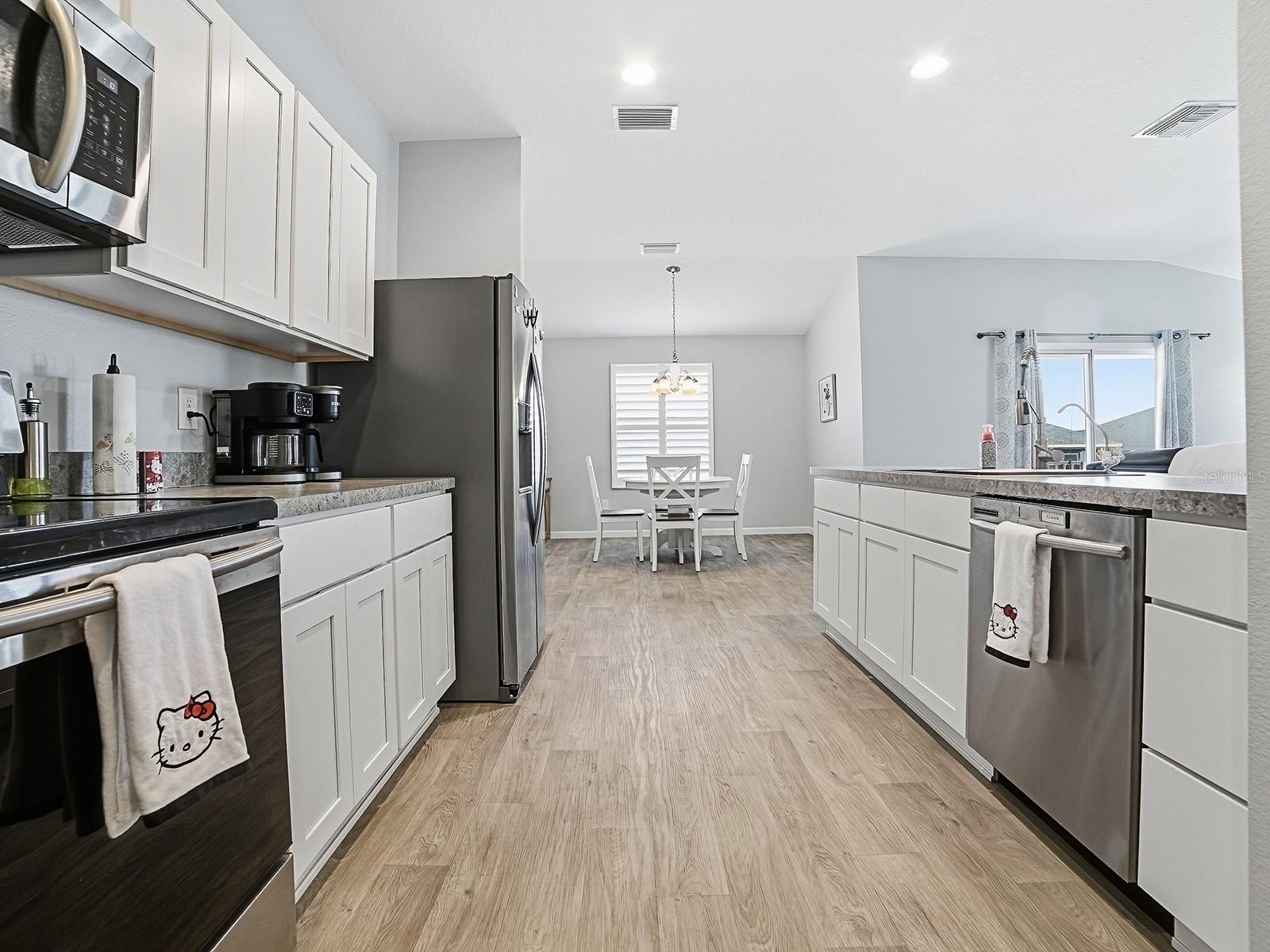 Image 19 of 39 For 3319 Rohan Road