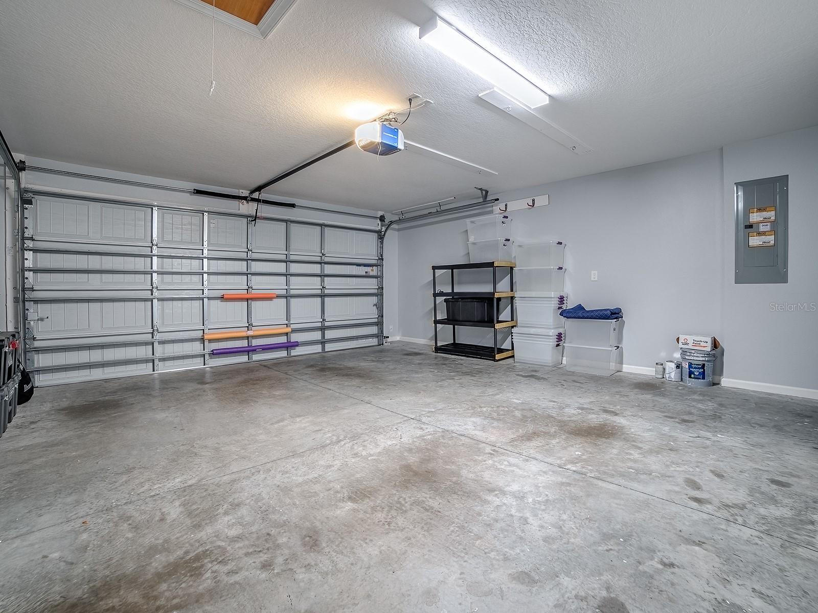 Image 27 of 39 For 3319 Rohan Road