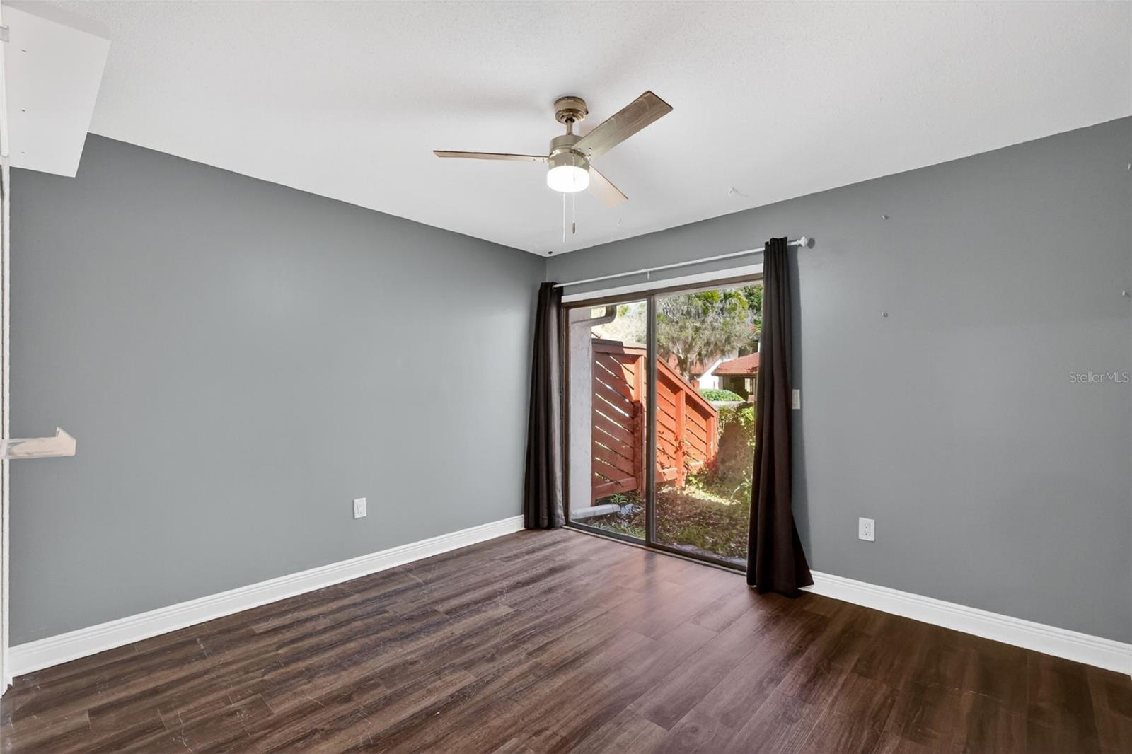 Image 25 of 48 For 301 Clusterwood Drive