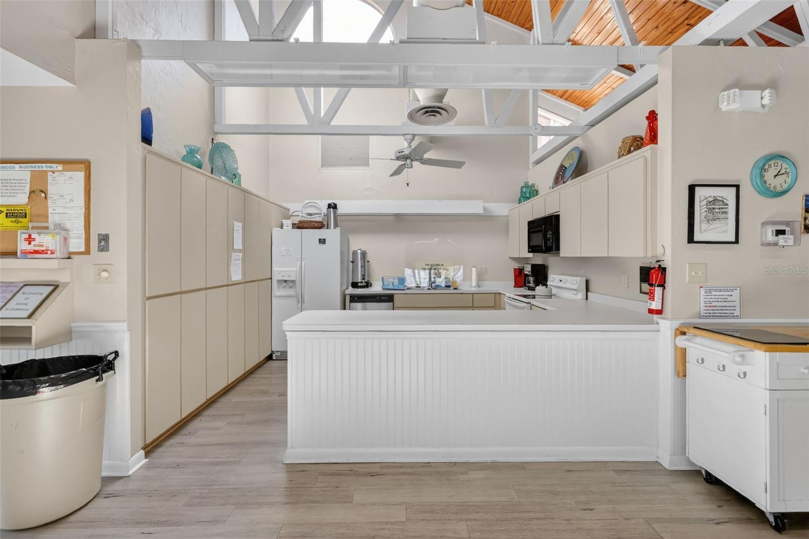 Image 40 of 48 For 301 Clusterwood Drive