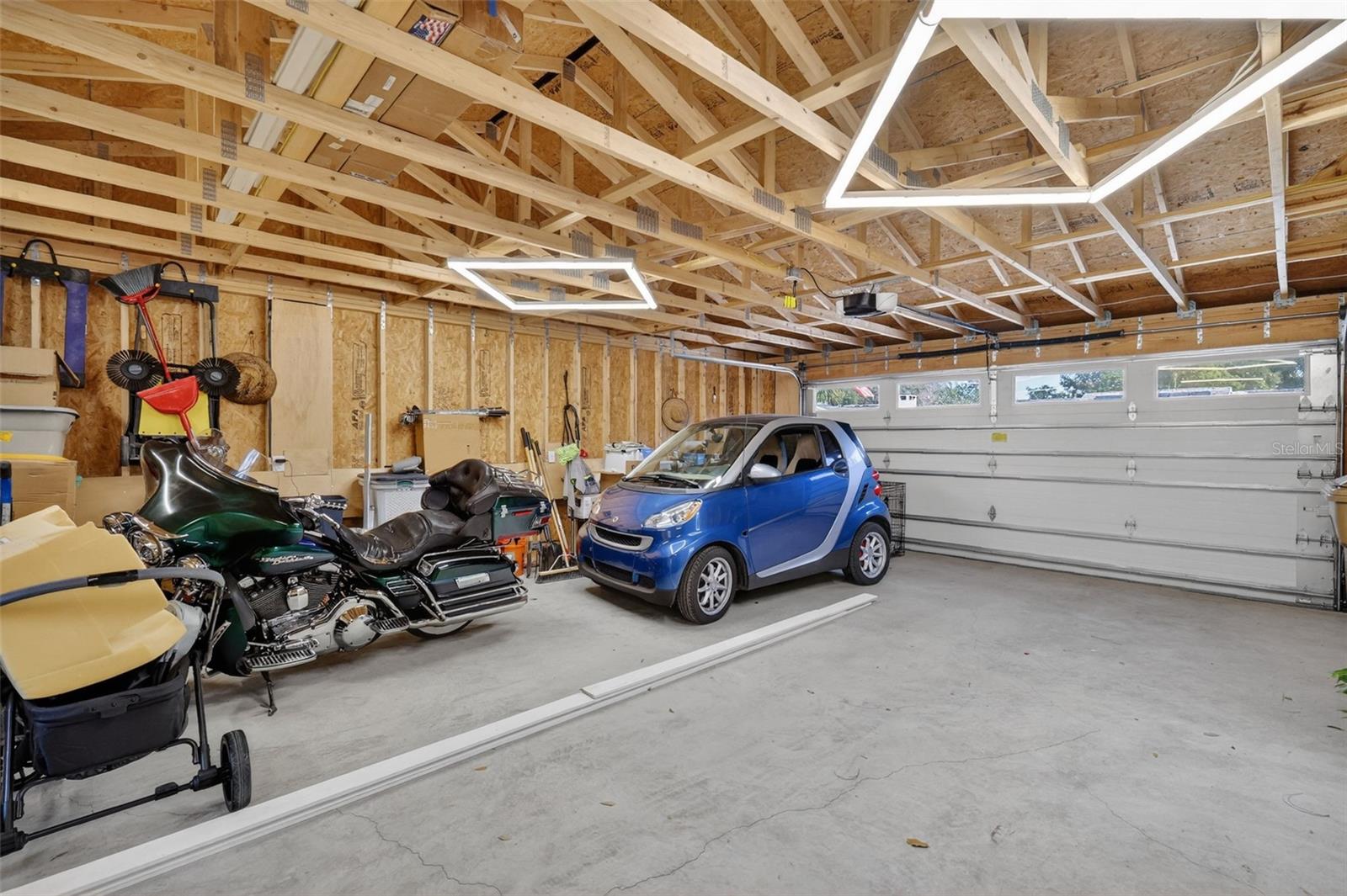 Image 48 of 57 For 241 Bay Road