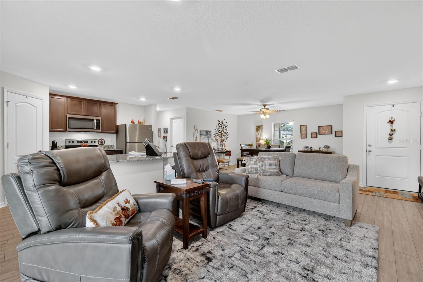 Image 9 of 34 For 12058 Callicarpa Lane