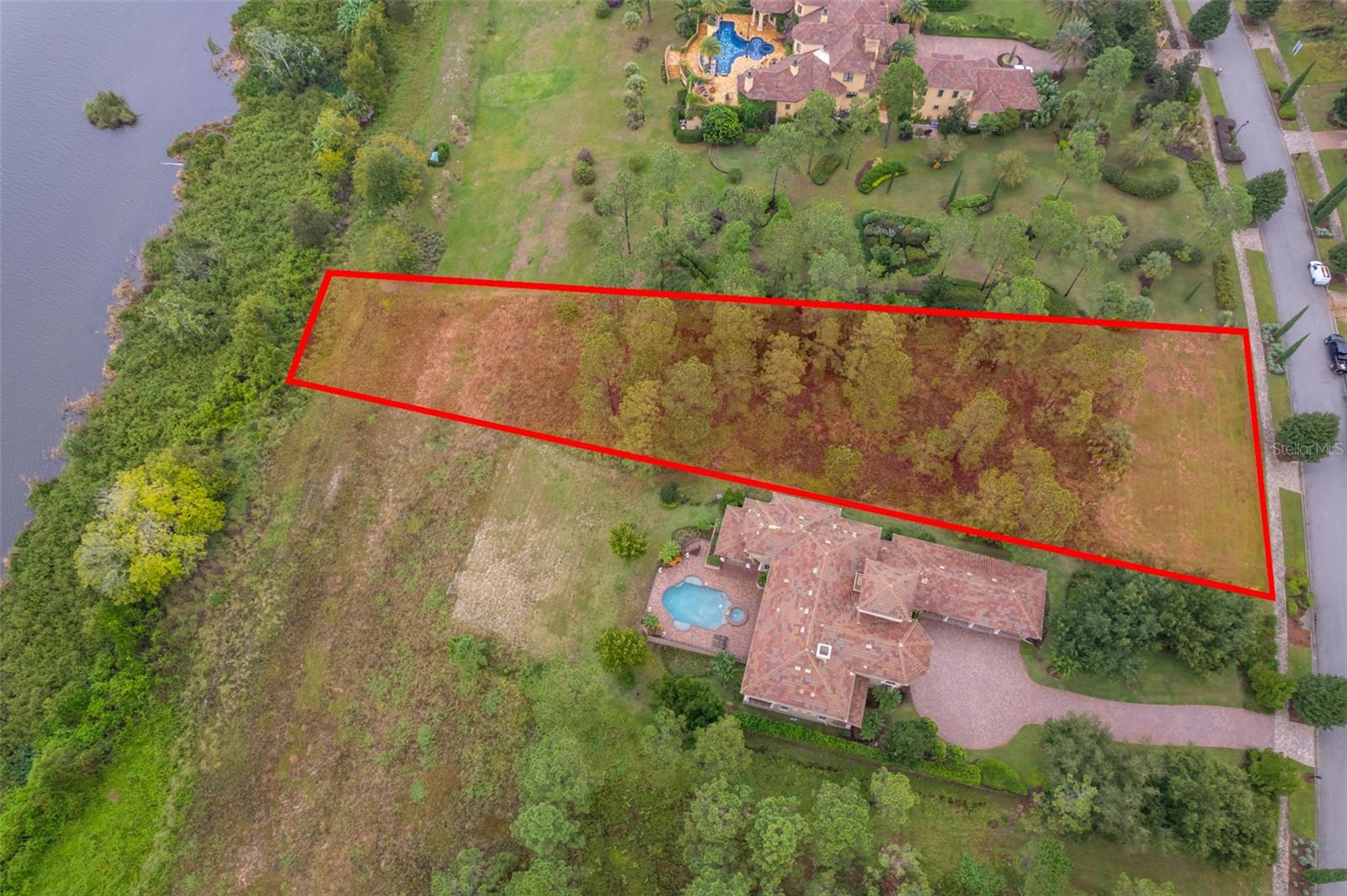 Image 4 of 20 For 16325 Pendio Drive