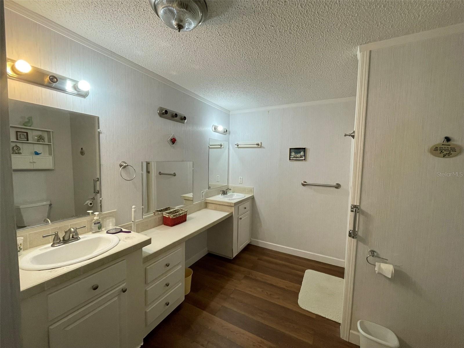 Image 16 of 35 For 11925 Milan Way