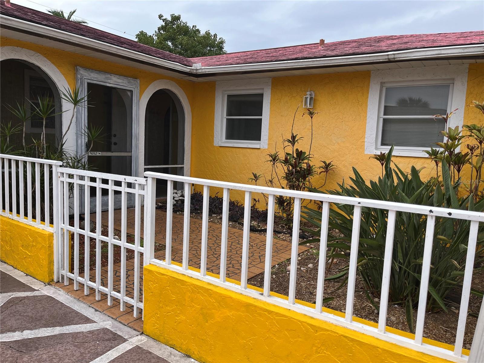 Image 2 of 45 For 1310 43rd Terrace