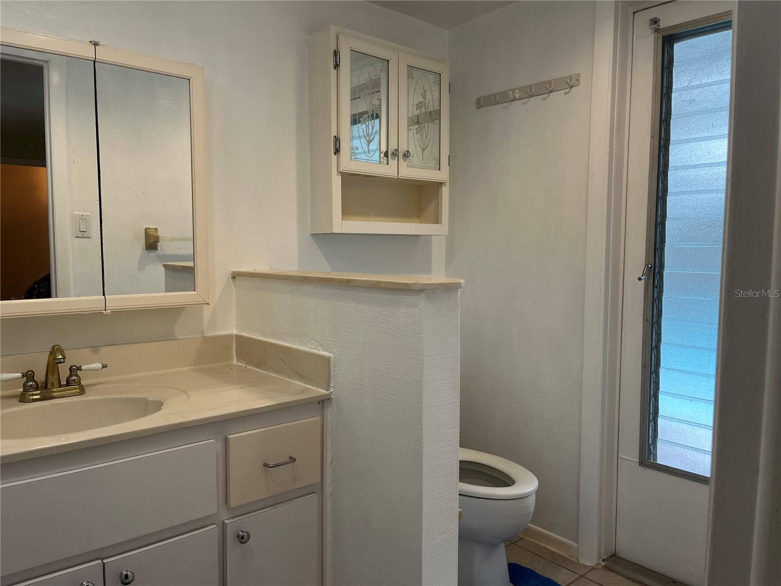 Image 22 of 45 For 1310 43rd Terrace