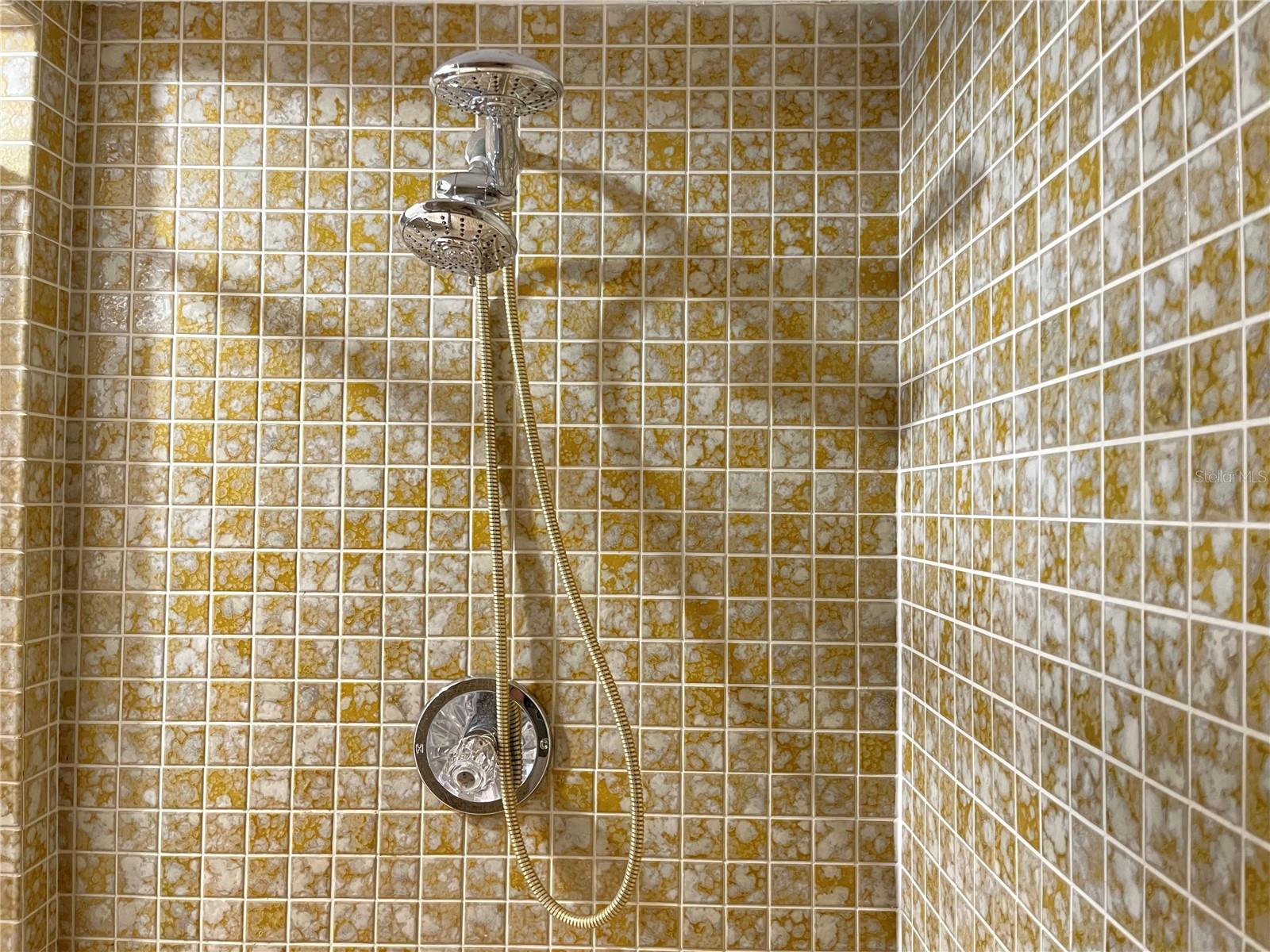 Image 25 of 45 For 1310 43rd Terrace