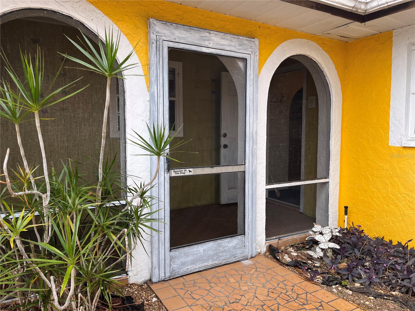 Image 3 of 45 For 1310 43rd Terrace