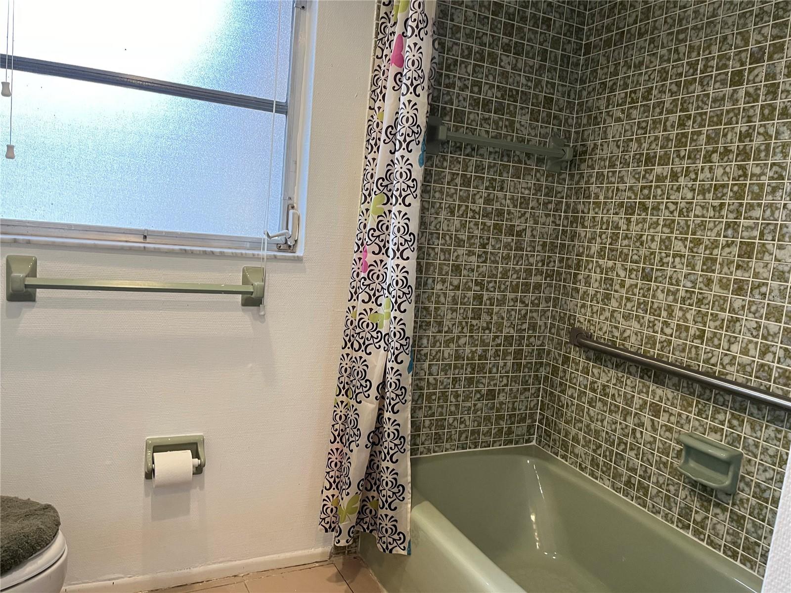 Image 36 of 45 For 1310 43rd Terrace