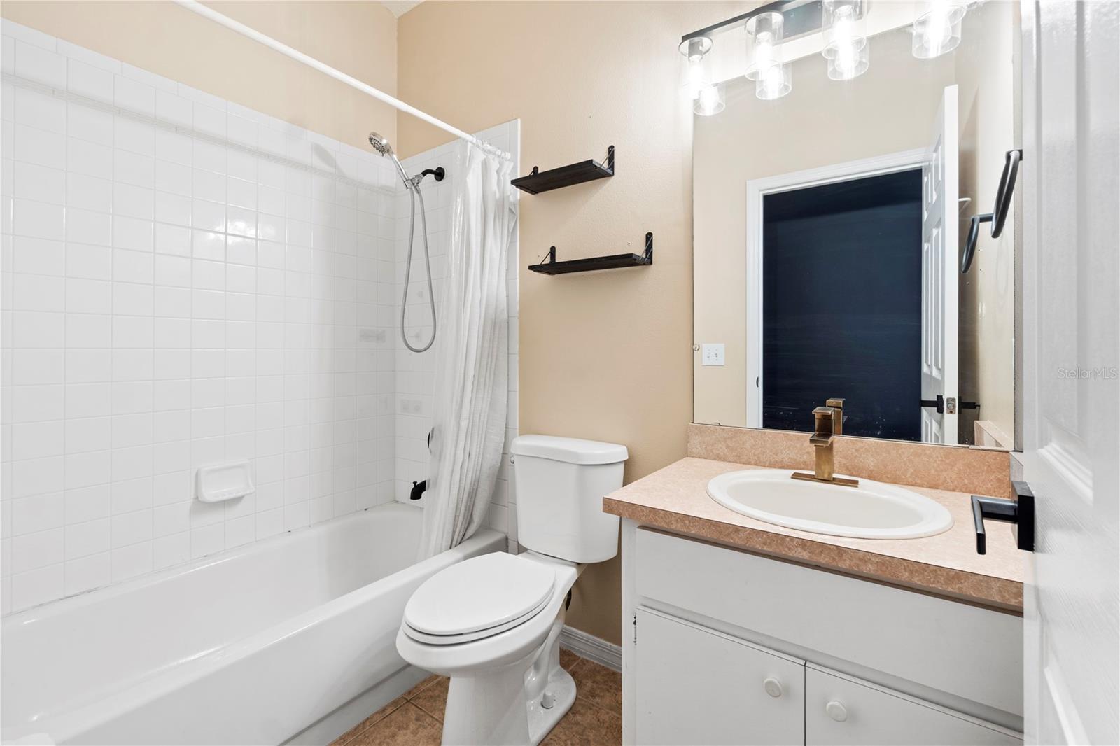 Image 15 of 23 For 301 Chester Street