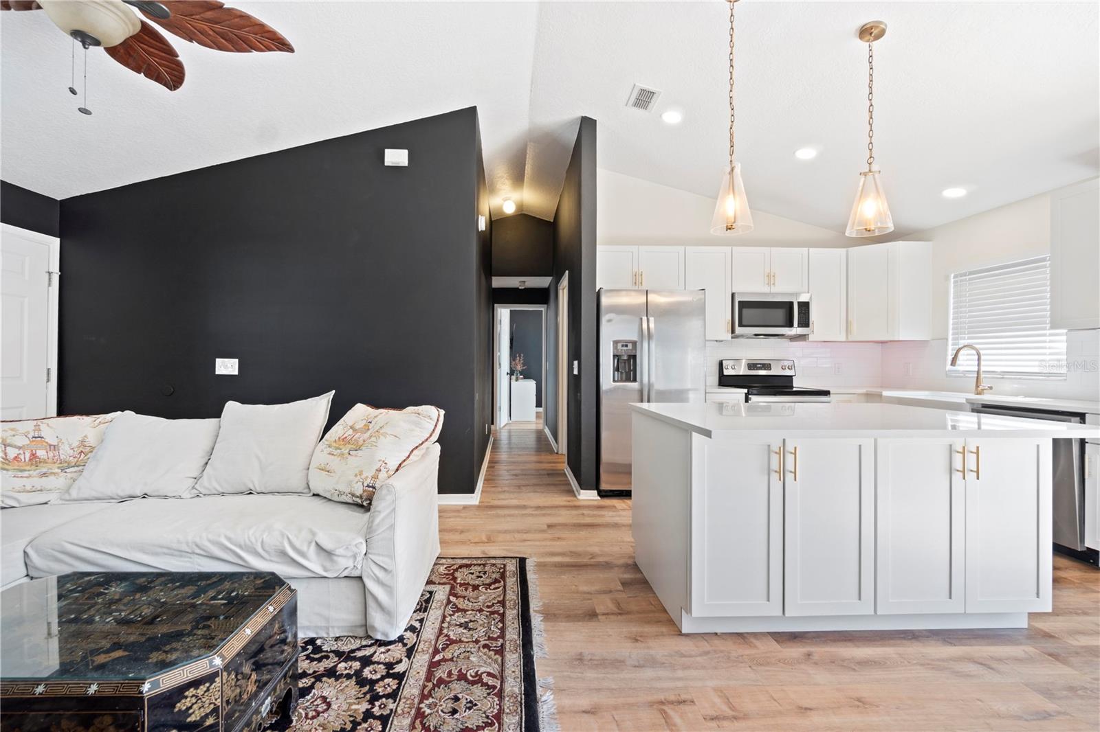 Image 6 of 23 For 301 Chester Street