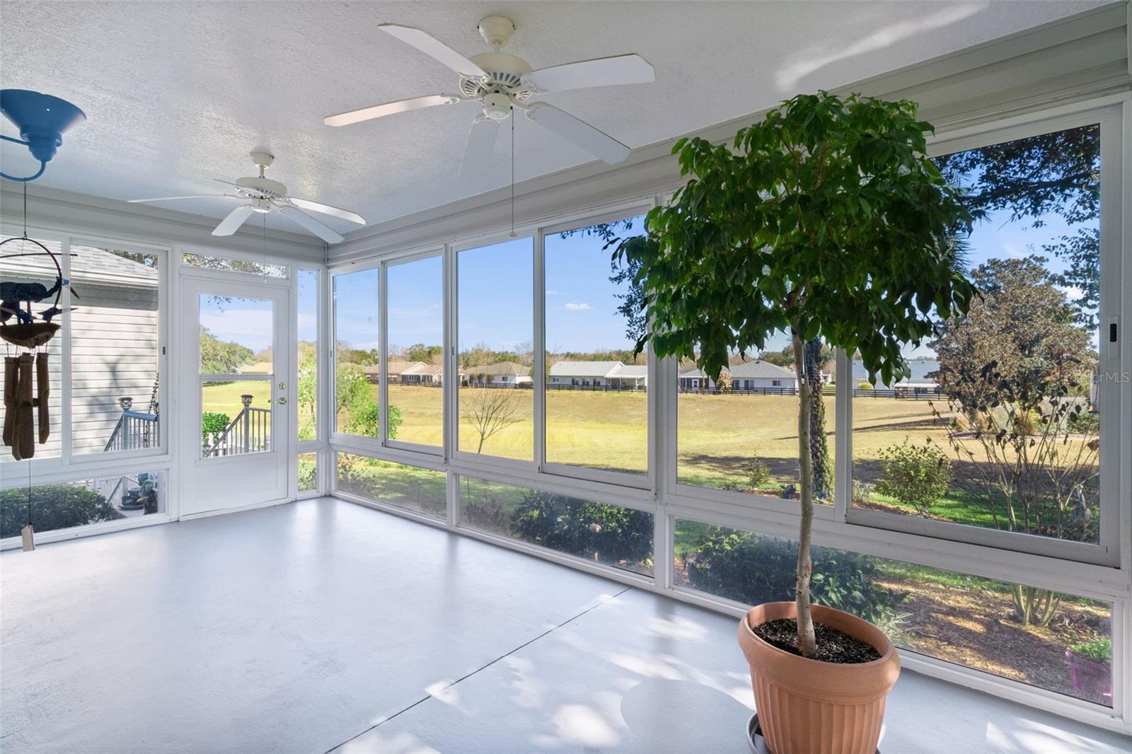 Image 32 of 46 For 17645 93rd Carson Terrace