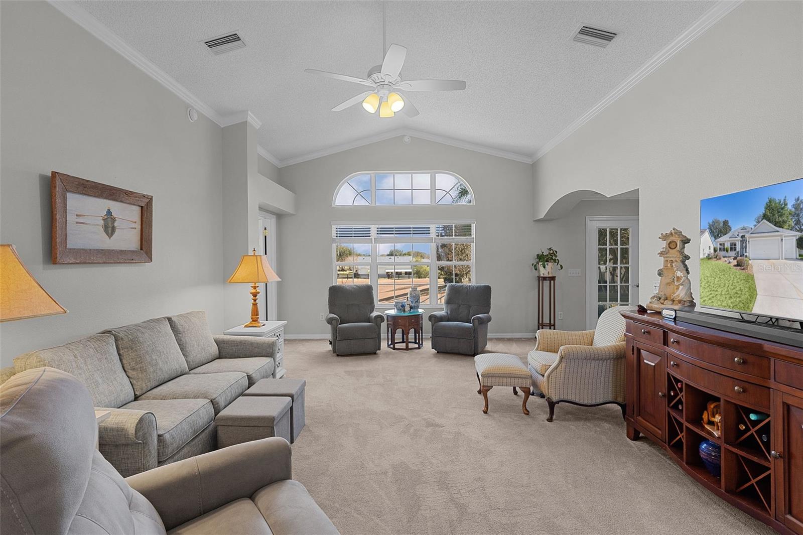 Image 7 of 46 For 17645 93rd Carson Terrace