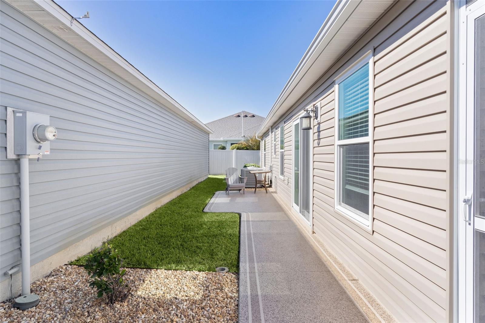 Image 28 of 39 For 6262 Siverson Terrace