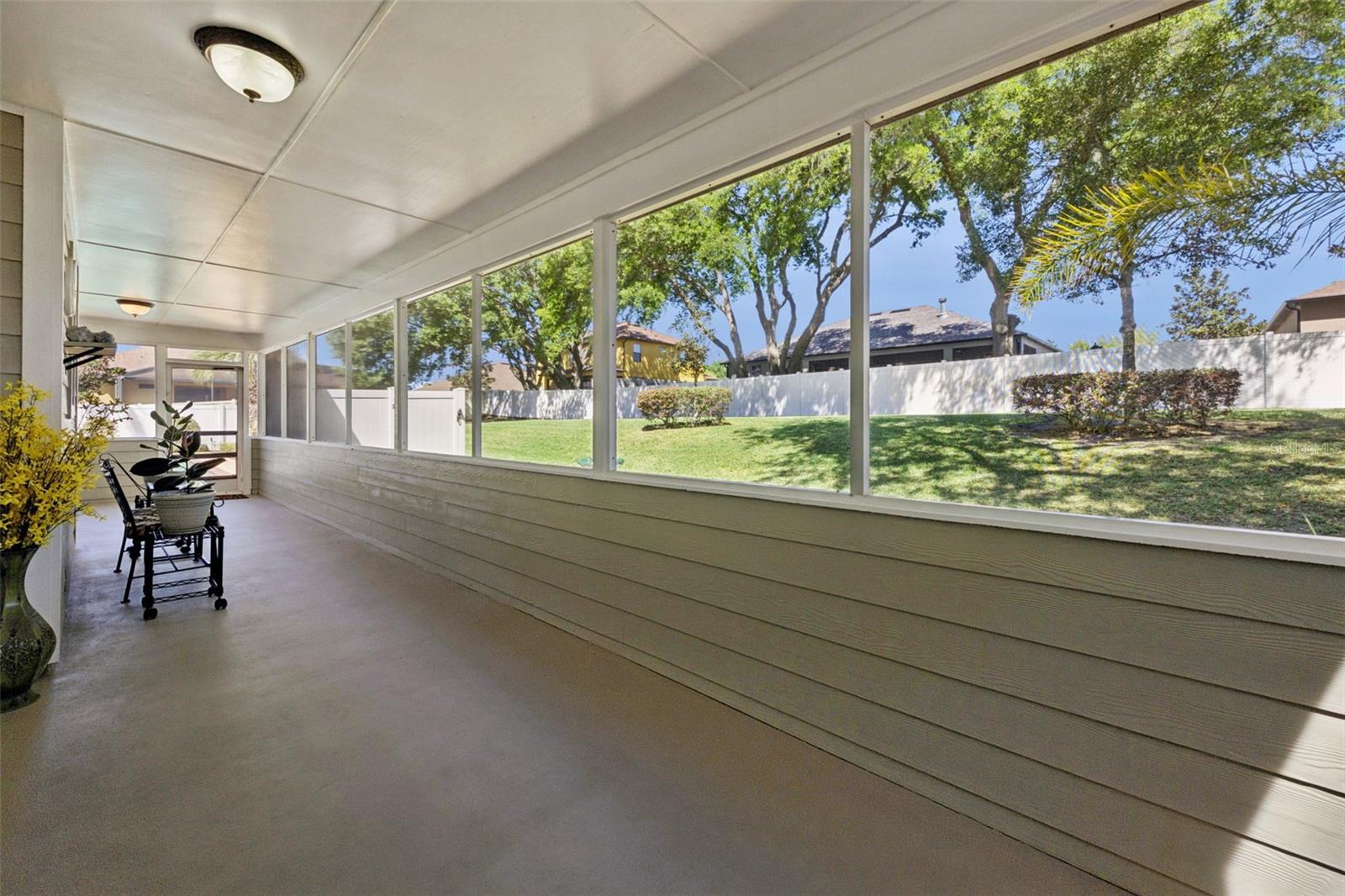 Image 27 of 52 For 10843 Poinciana Drive