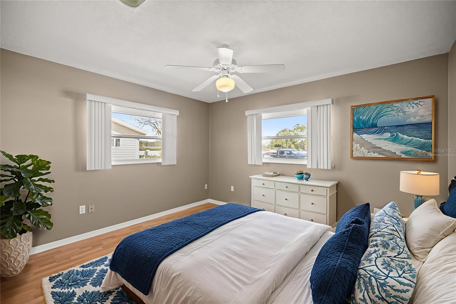 Image 27 of 35 For 17866 108th Court