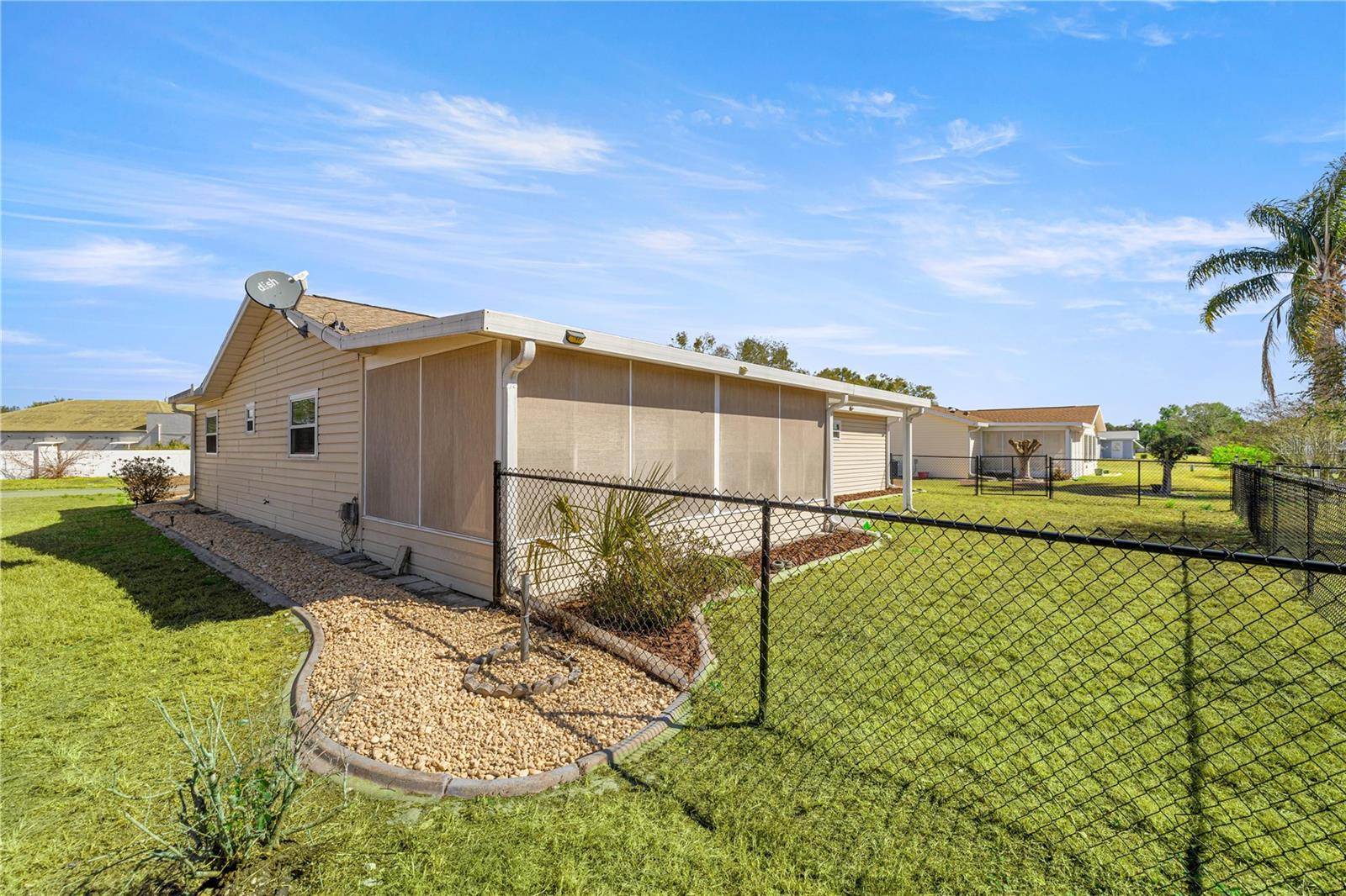 Image 3 of 35 For 17866 108th Court