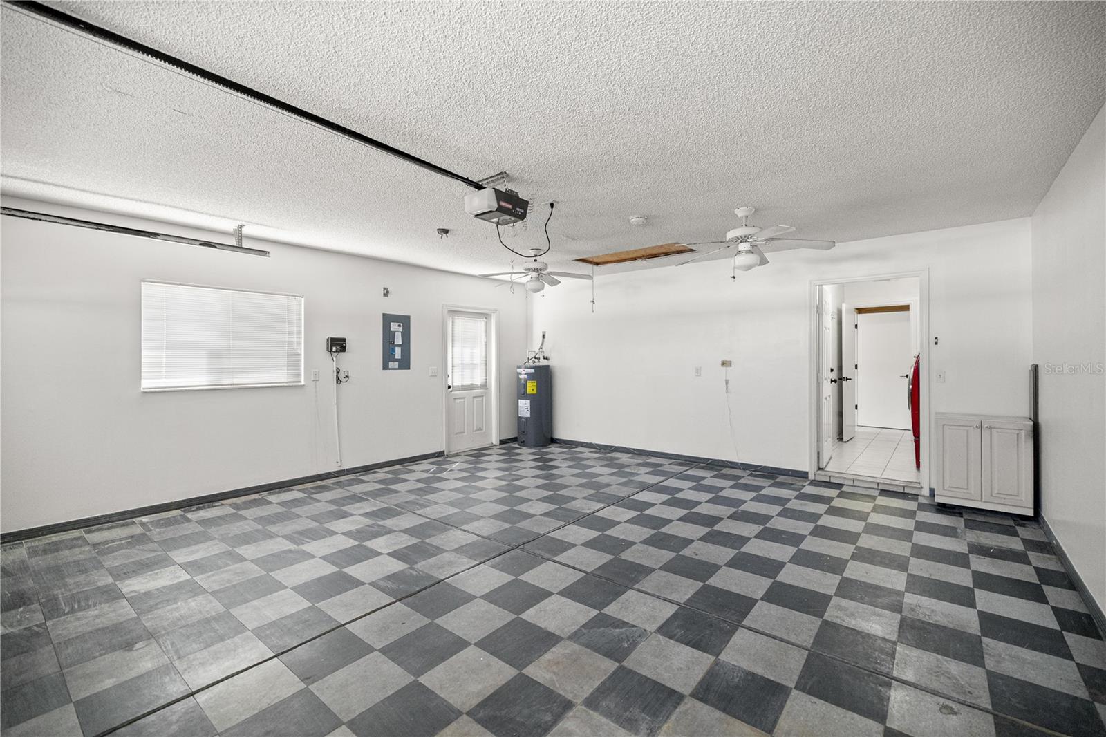 Image 30 of 35 For 17866 108th Court