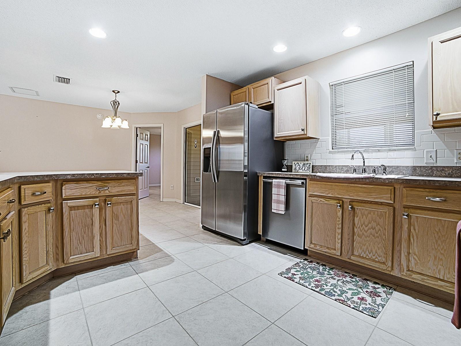 Image 10 of 38 For 17411 74th Netherclift Terrace