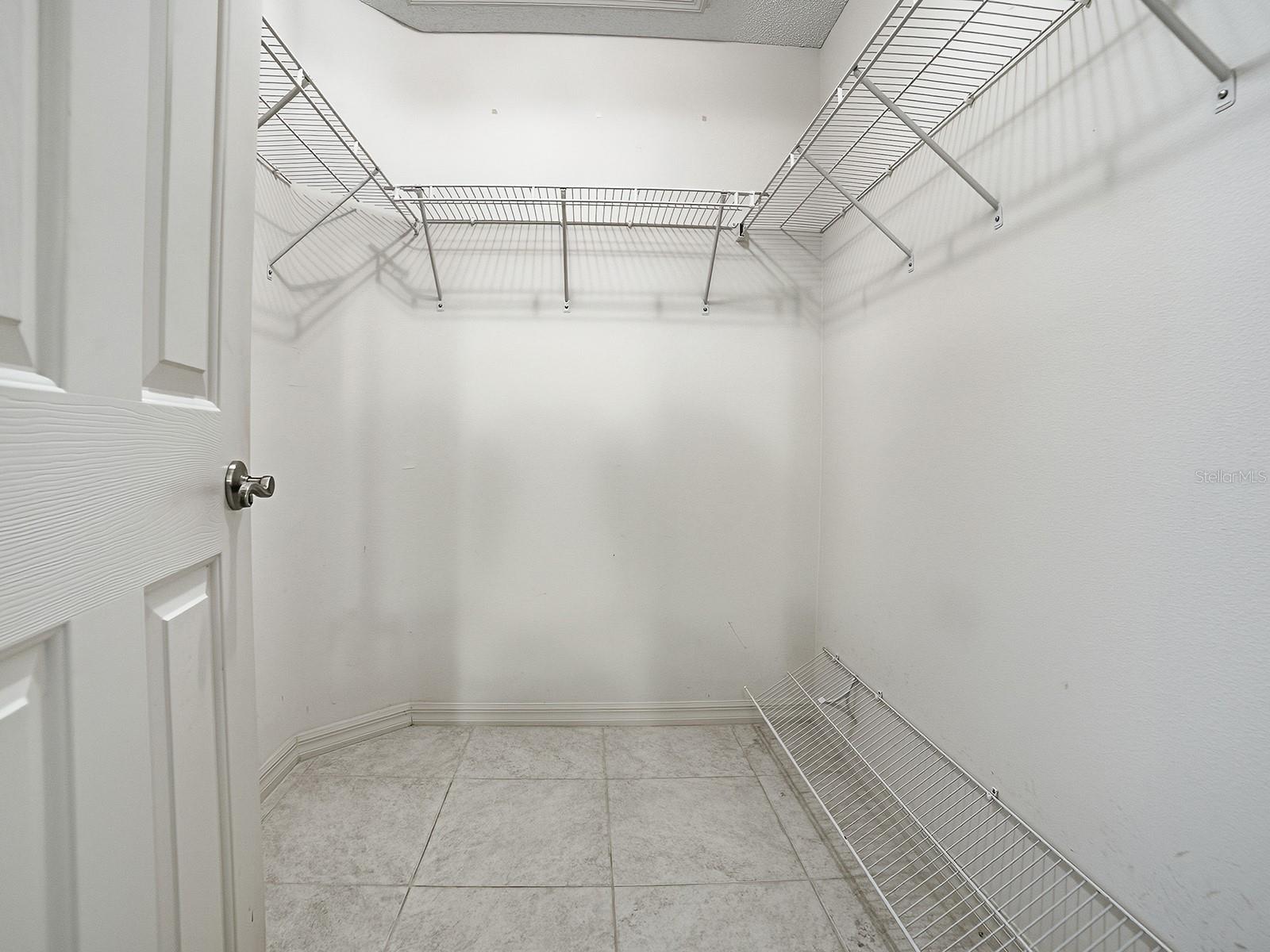 Image 14 of 38 For 17411 74th Netherclift Terrace