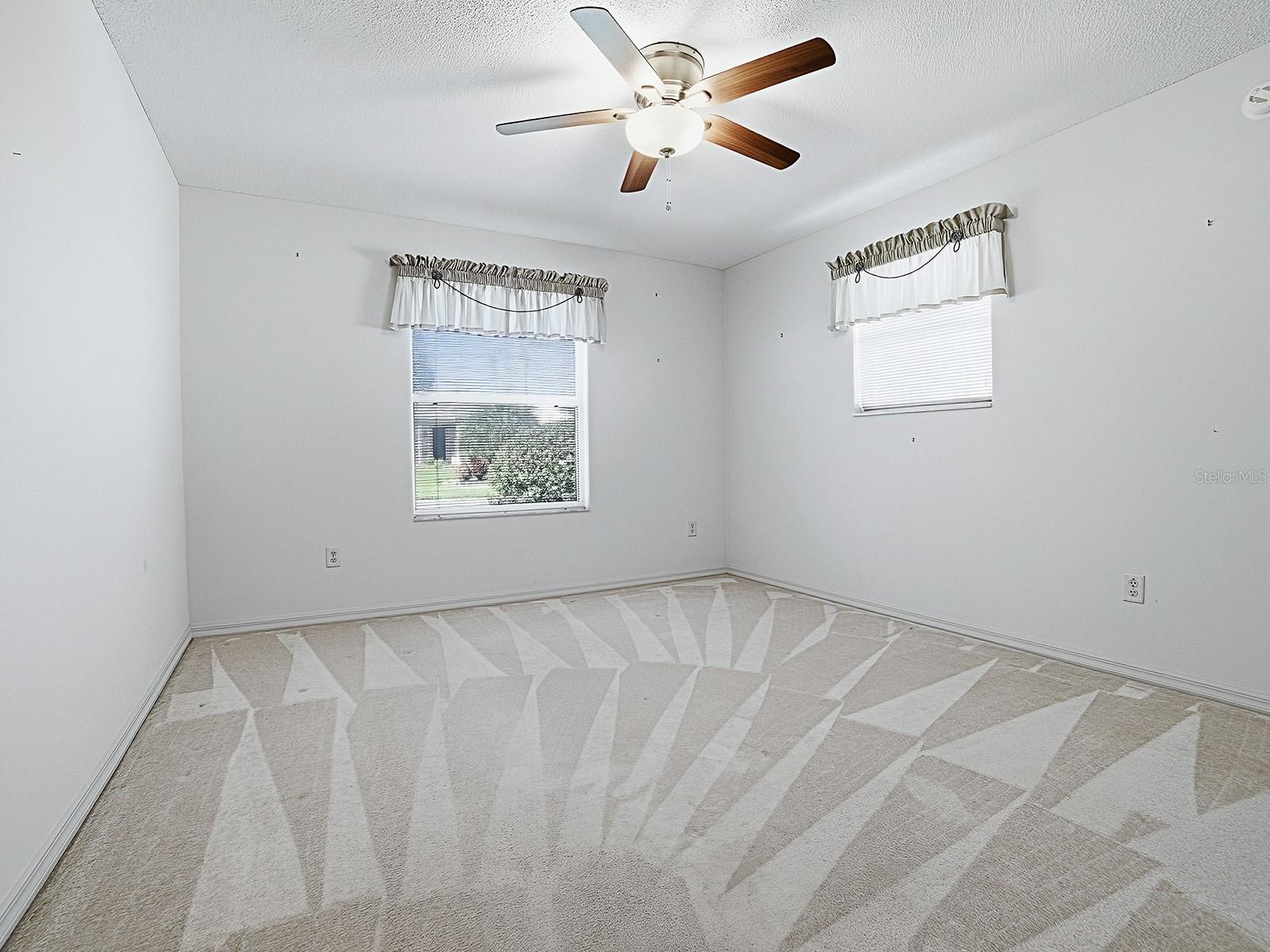 Image 17 of 38 For 17411 74th Netherclift Terrace