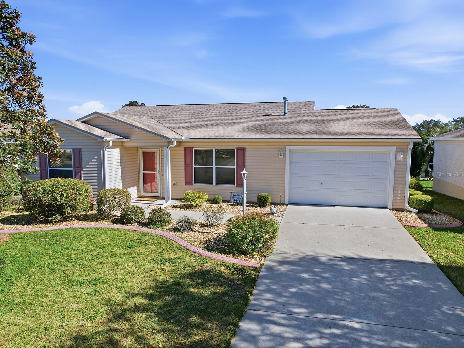 Image 28 of 38 For 17411 74th Netherclift Terrace