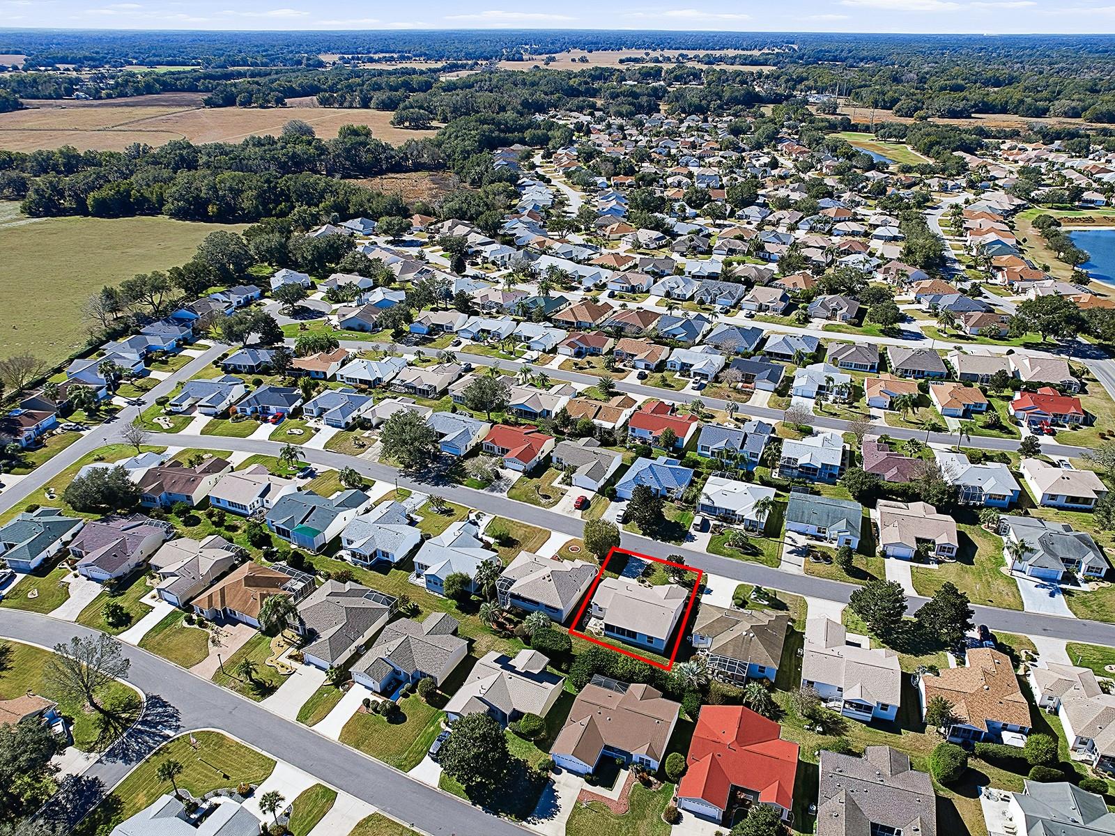 Image 31 of 38 For 17411 74th Netherclift Terrace