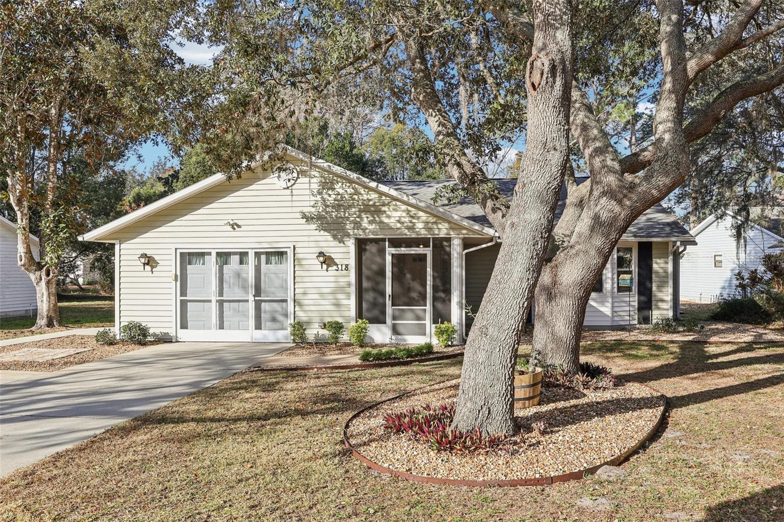 Details for 318 Skye Court, LEESBURG, FL 34788