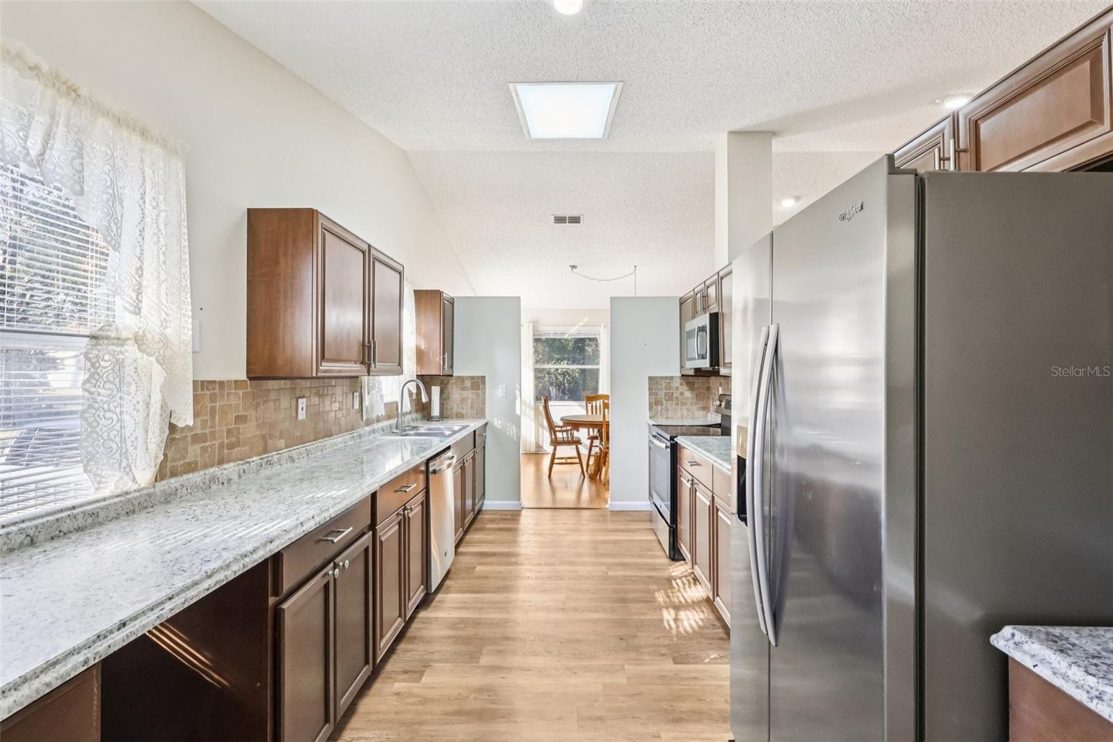 Image 14 of 32 For 318 Skye Court