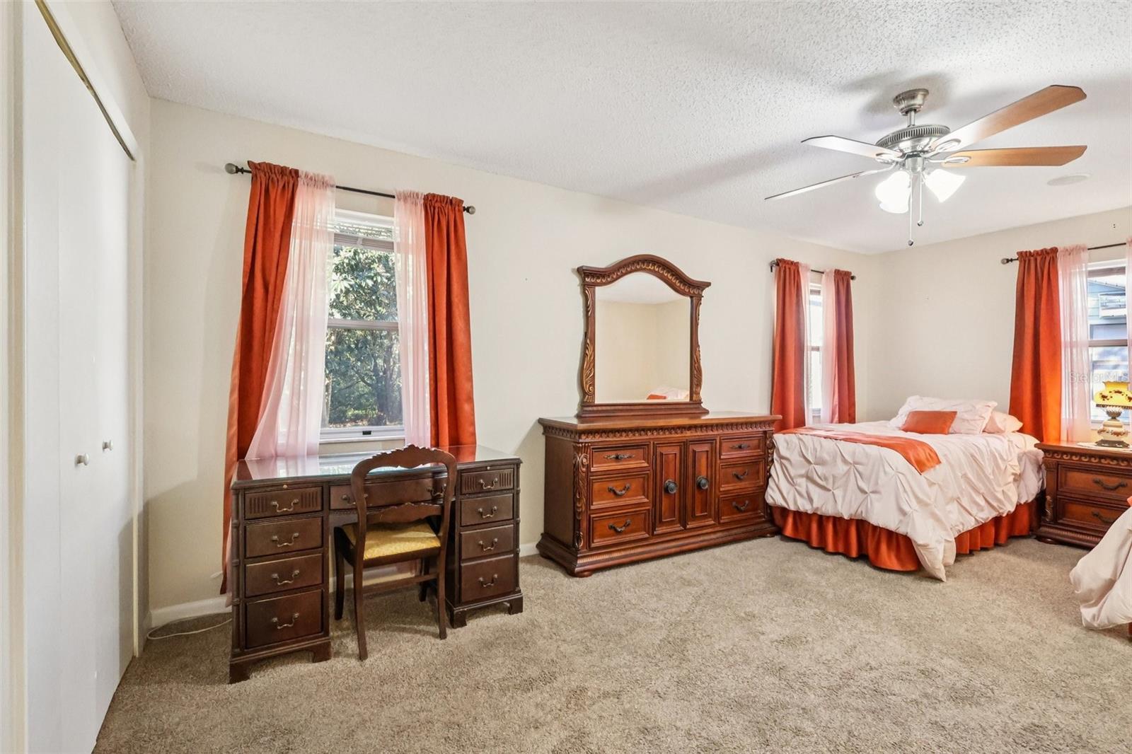 Image 24 of 32 For 318 Skye Court