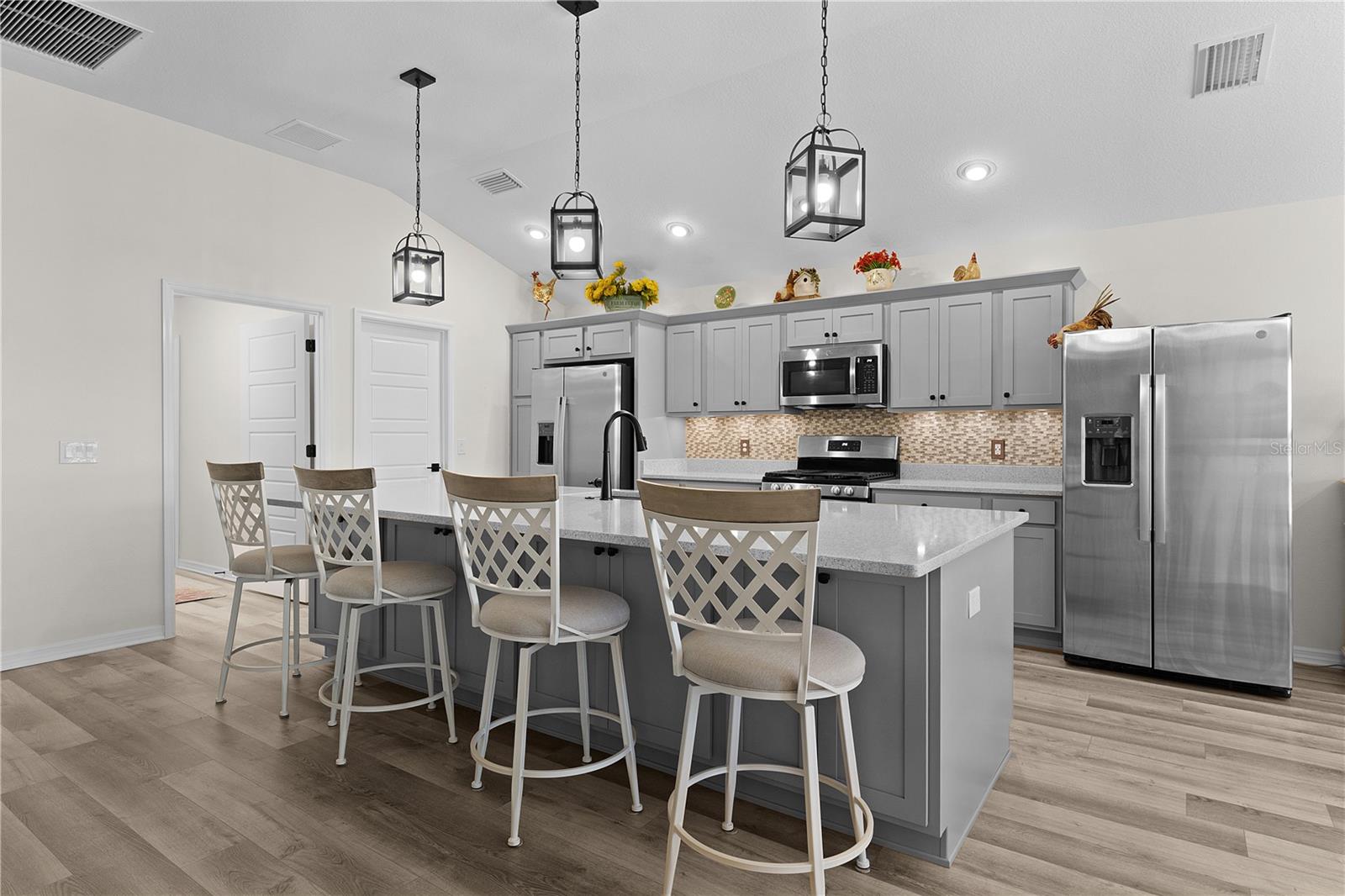 Image 10 of 61 For 6444 Mcknight Loop