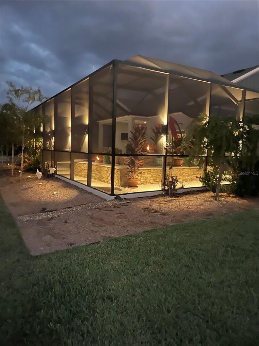 Image 42 of 61 For 6444 Mcknight Loop