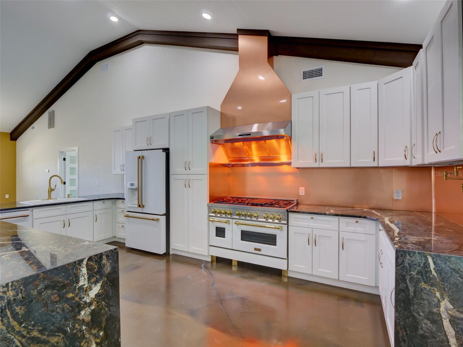 Image 17 of 72 For 34370 Richardson Boulevard