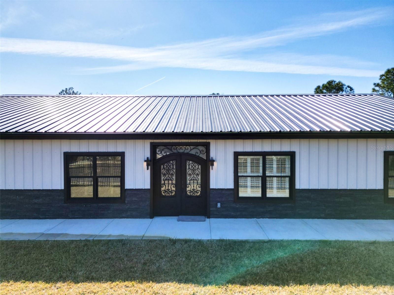 Image 2 of 72 For 34370 Richardson Boulevard