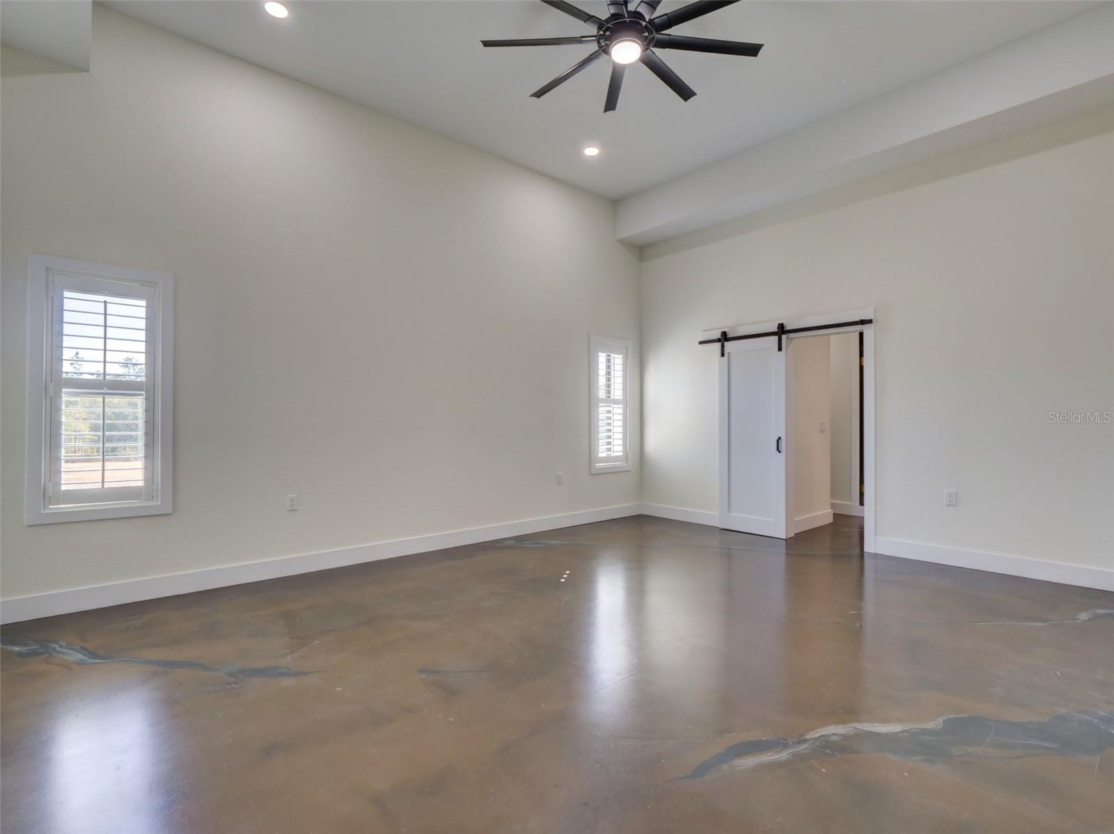 Image 26 of 72 For 34370 Richardson Boulevard