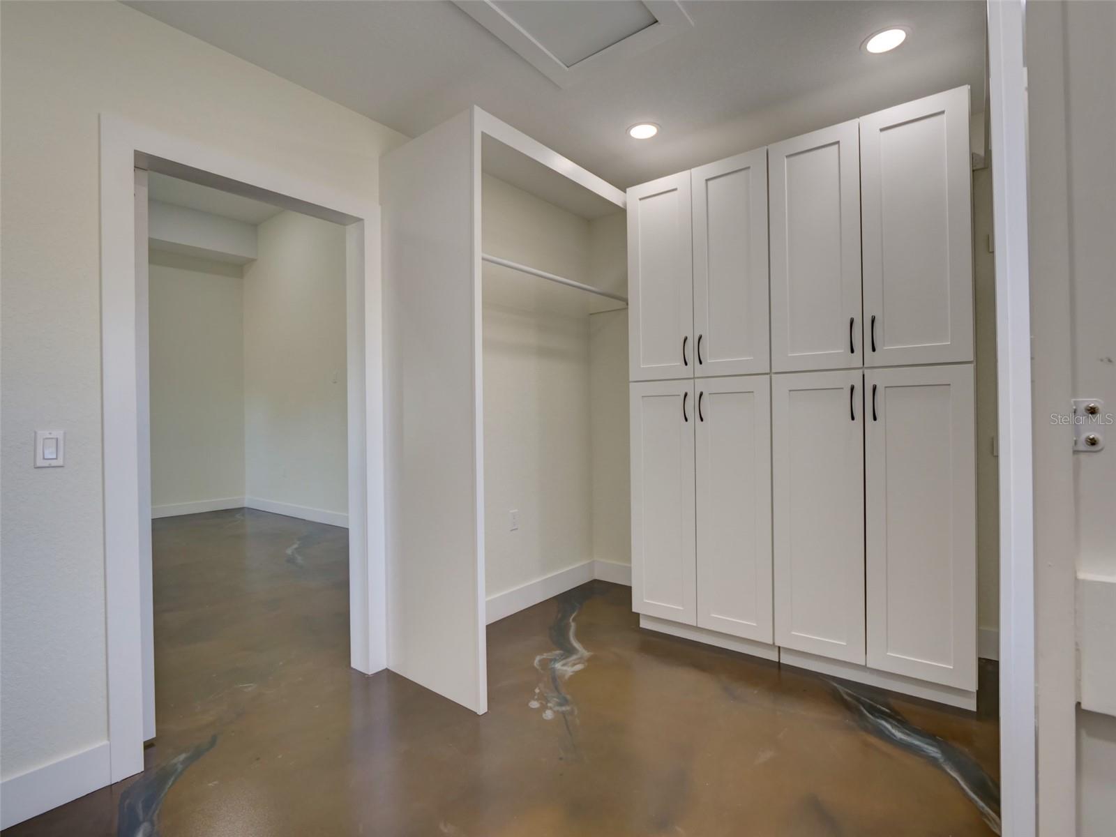 Image 29 of 72 For 34370 Richardson Boulevard