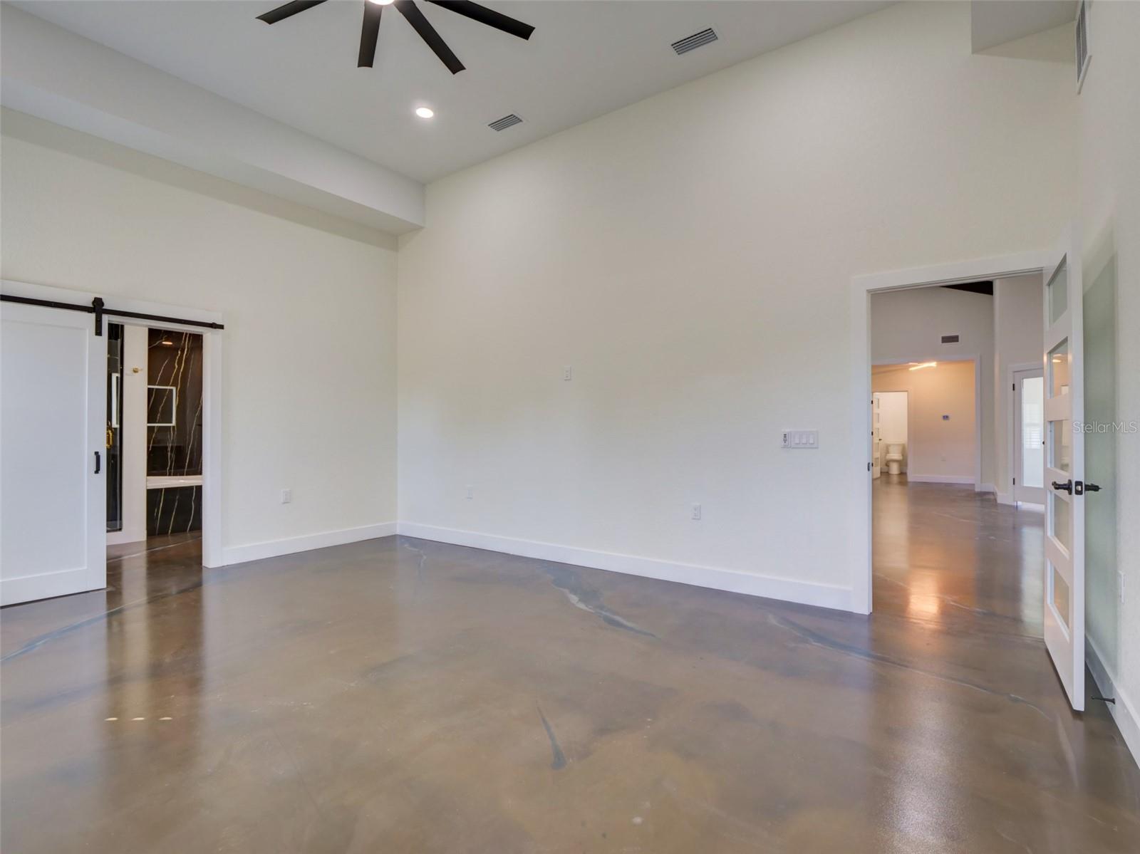 Image 32 of 72 For 34370 Richardson Boulevard