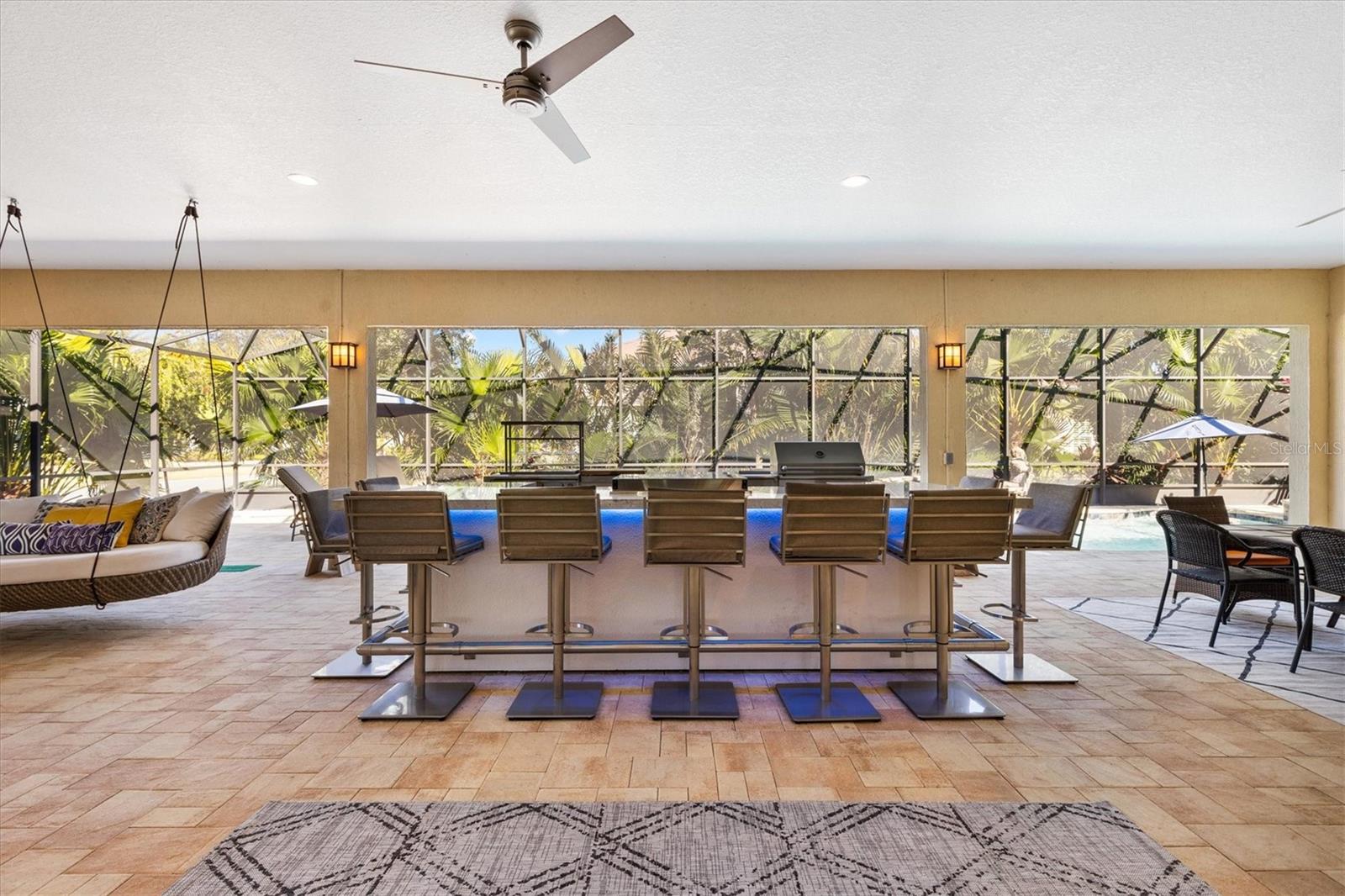 Image 26 of 75 For 849 Oakwood Street