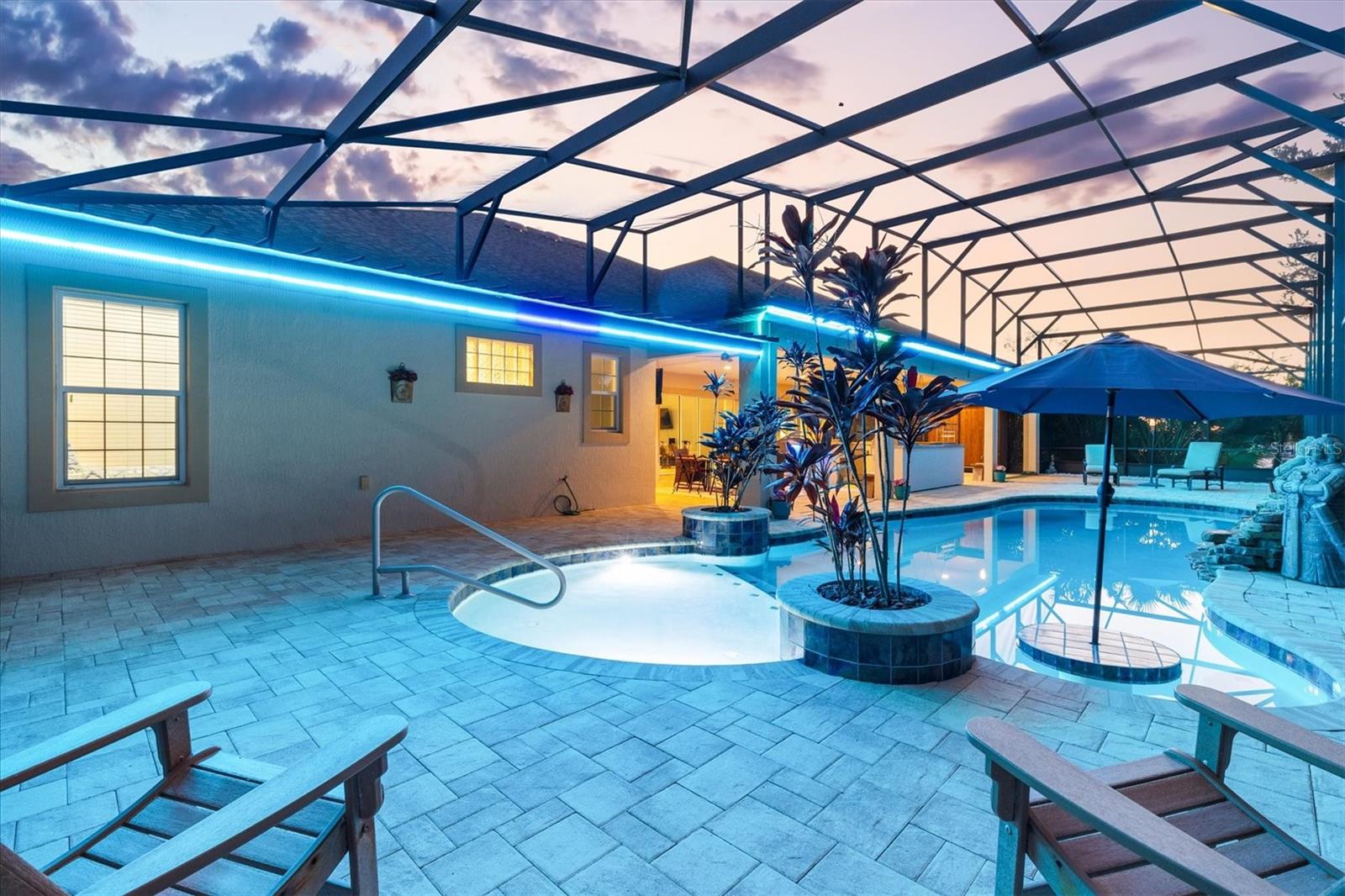 Image 37 of 75 For 849 Oakwood Street