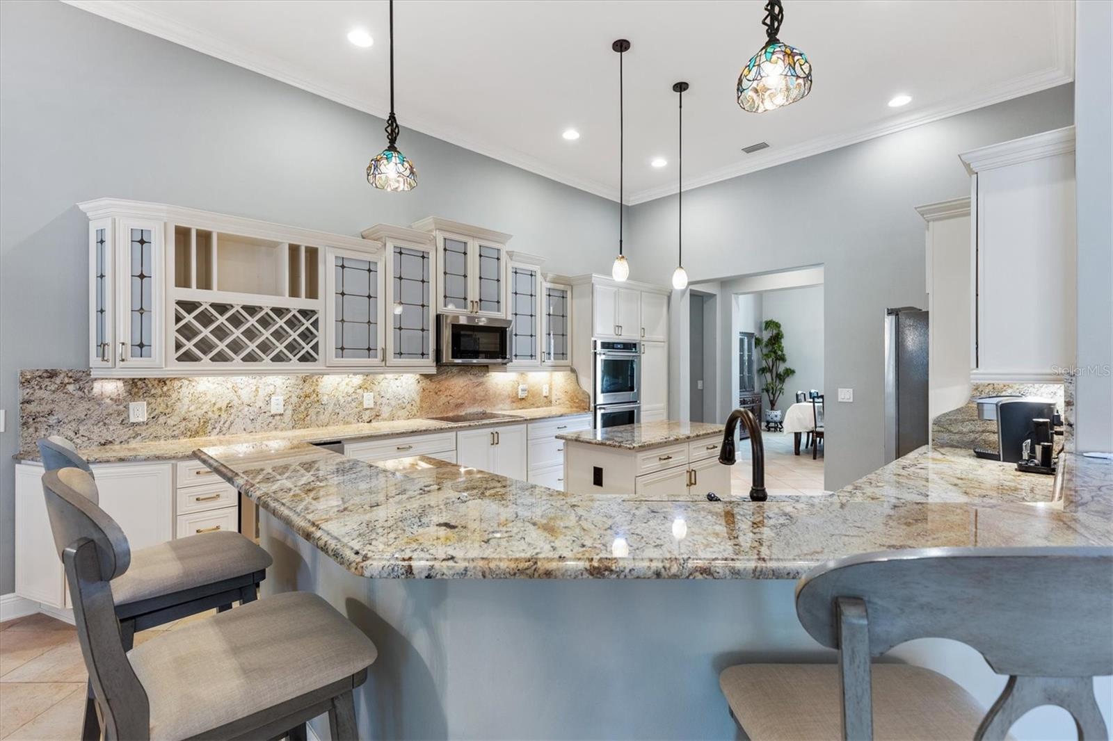 Image 44 of 75 For 849 Oakwood Street