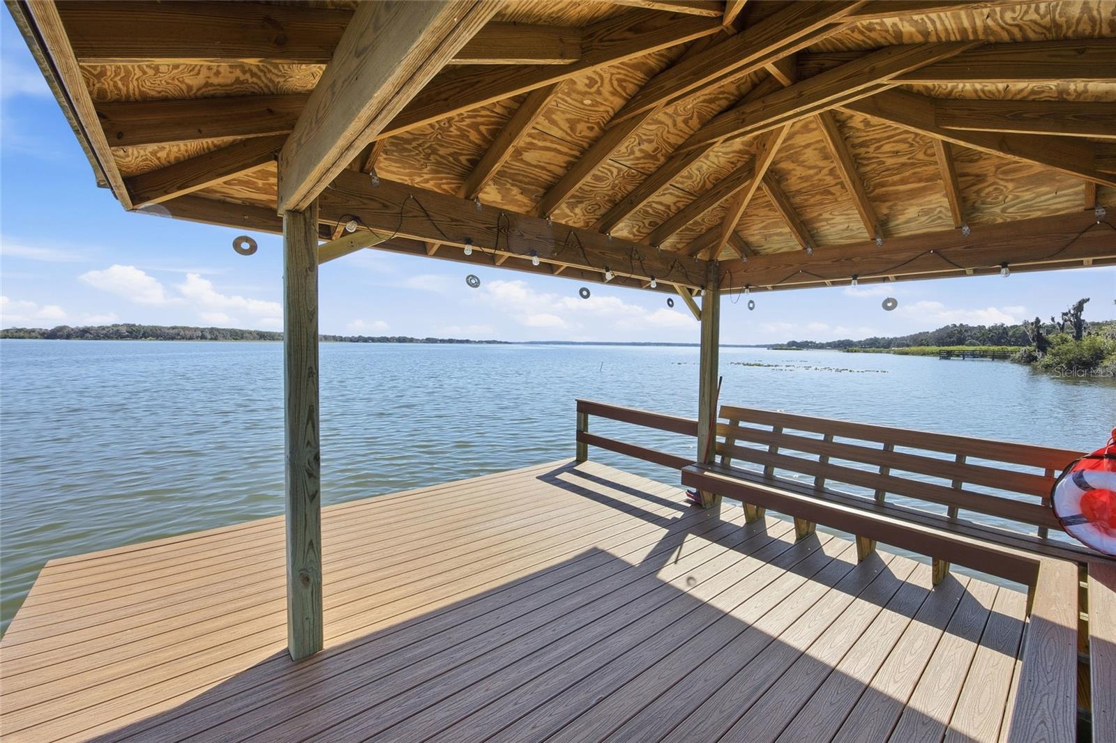 Image 23 of 35 For 3896 Picciola Road 224